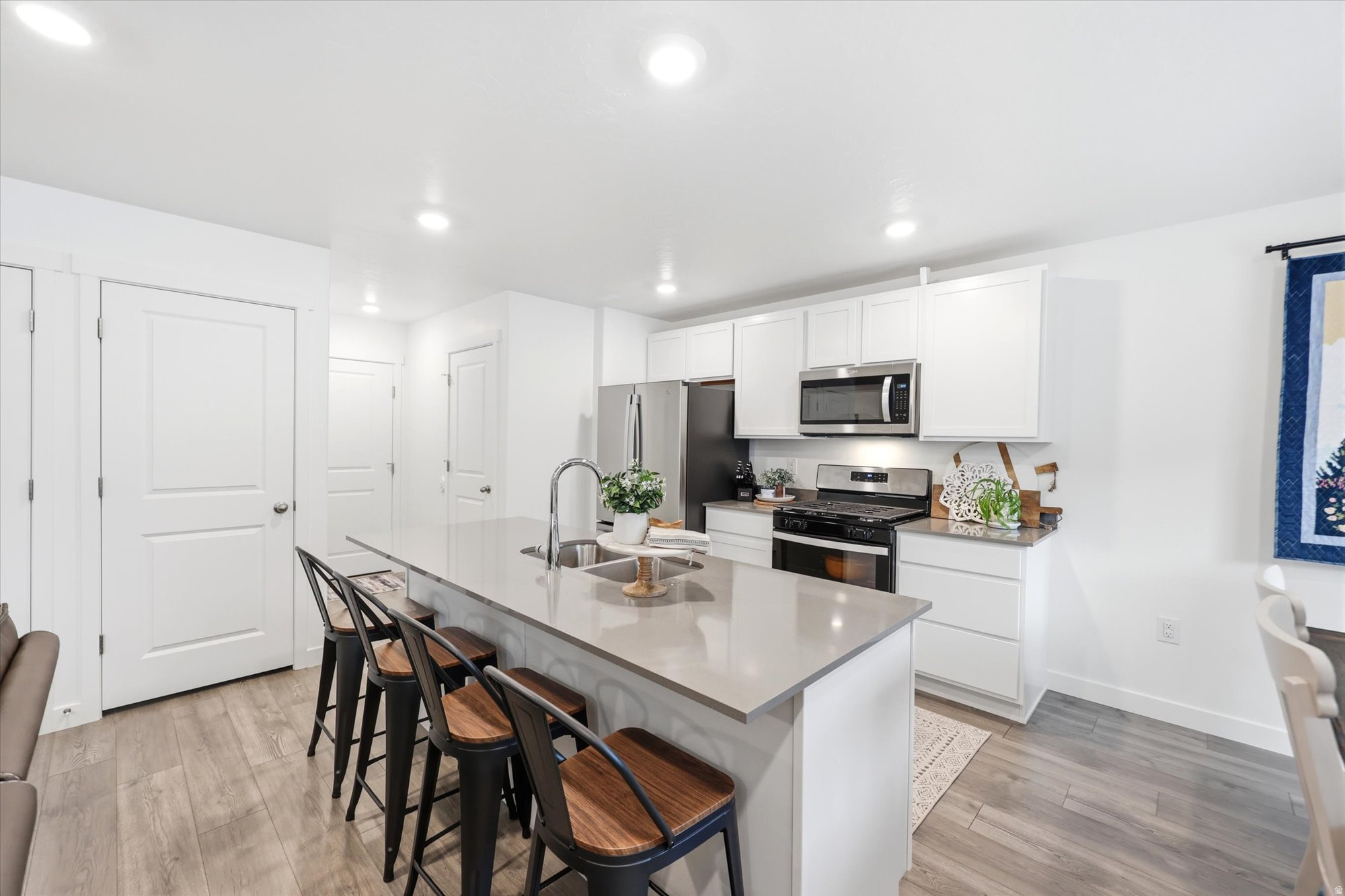 RIDGE - Residential