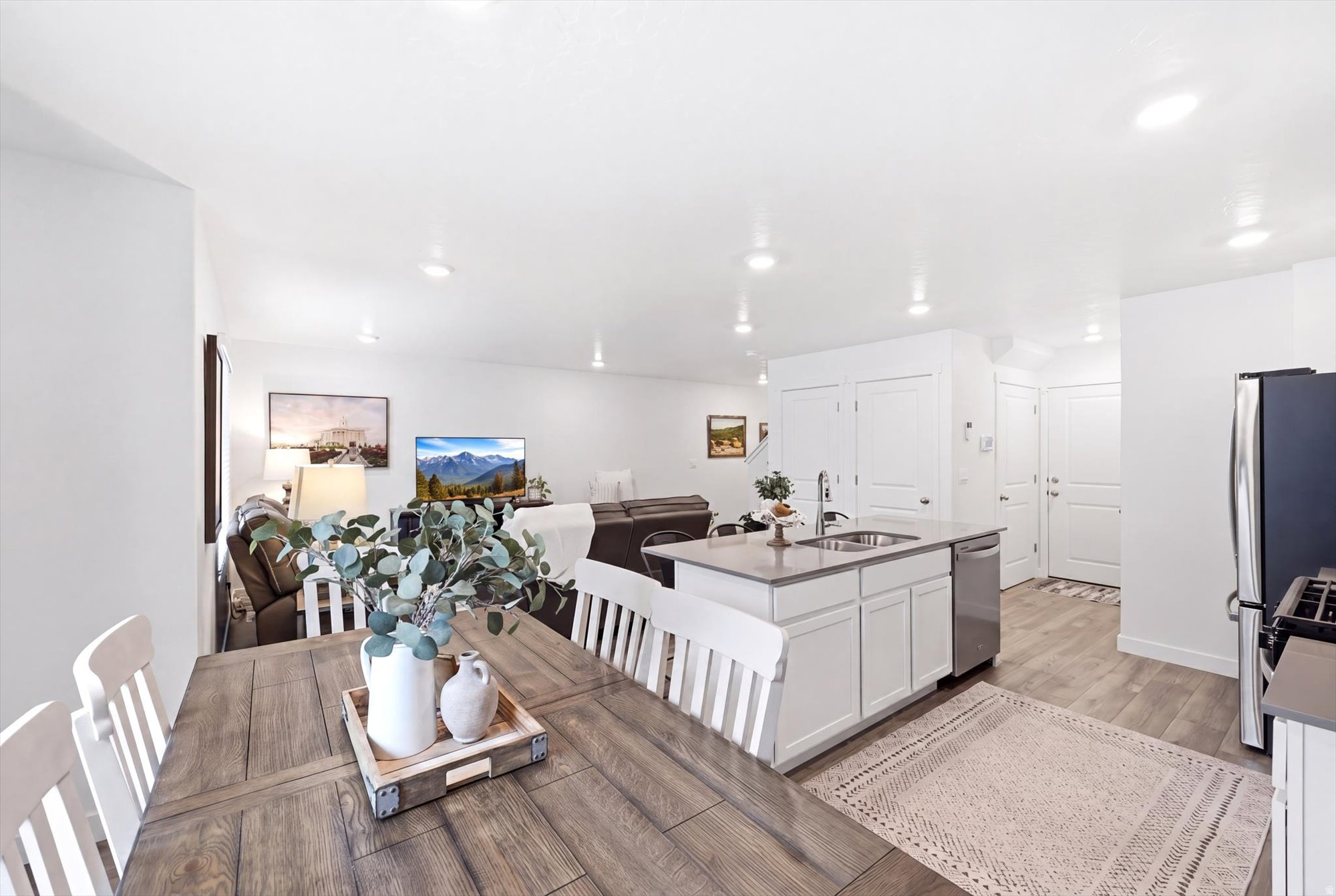 RIDGE - Residential