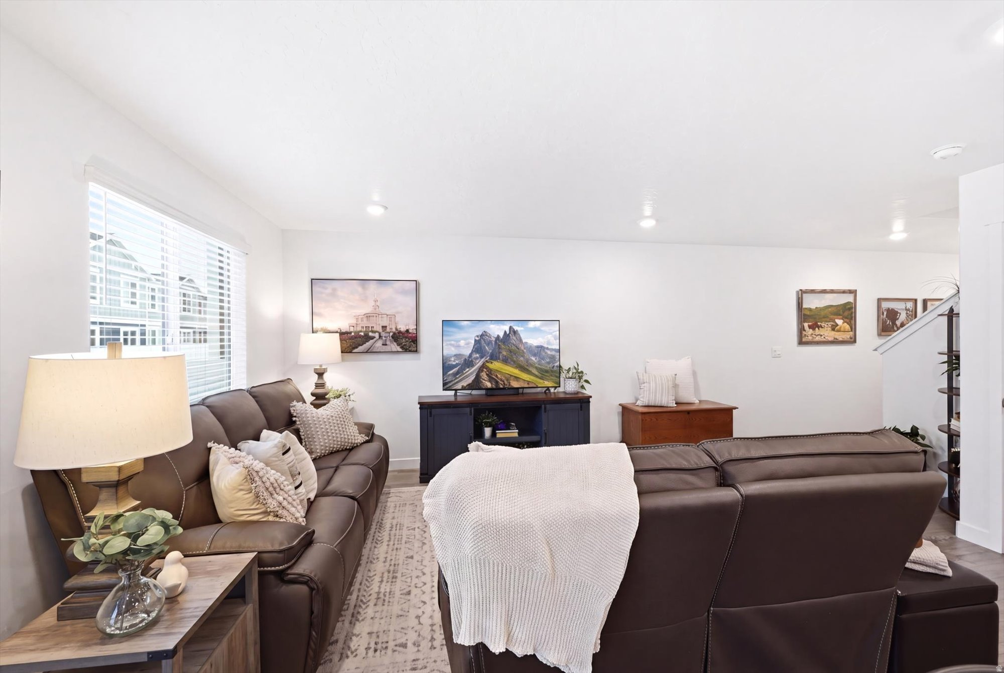 RIDGE - Residential