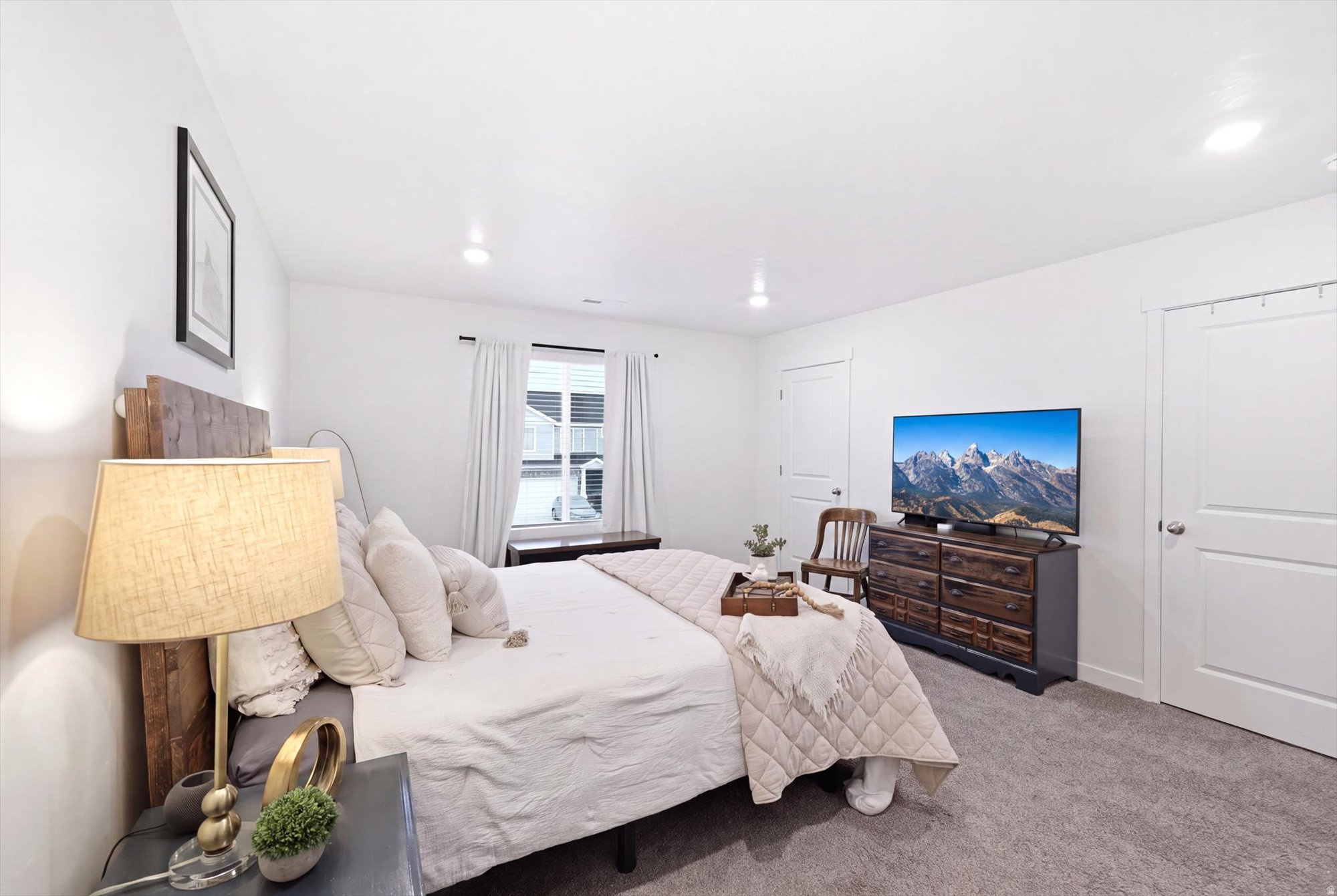 RIDGE - Residential