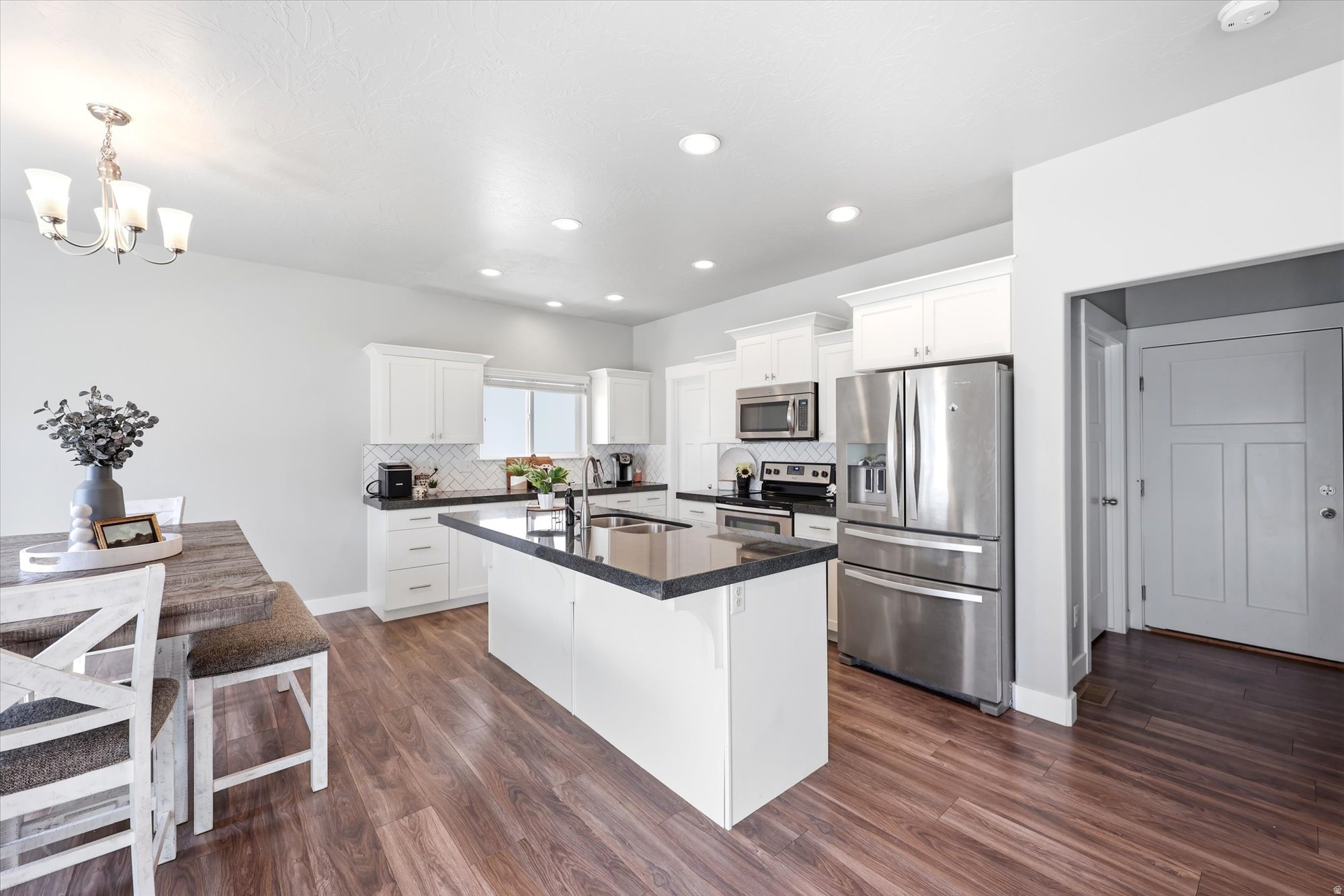 SILVERLAKE - Residential