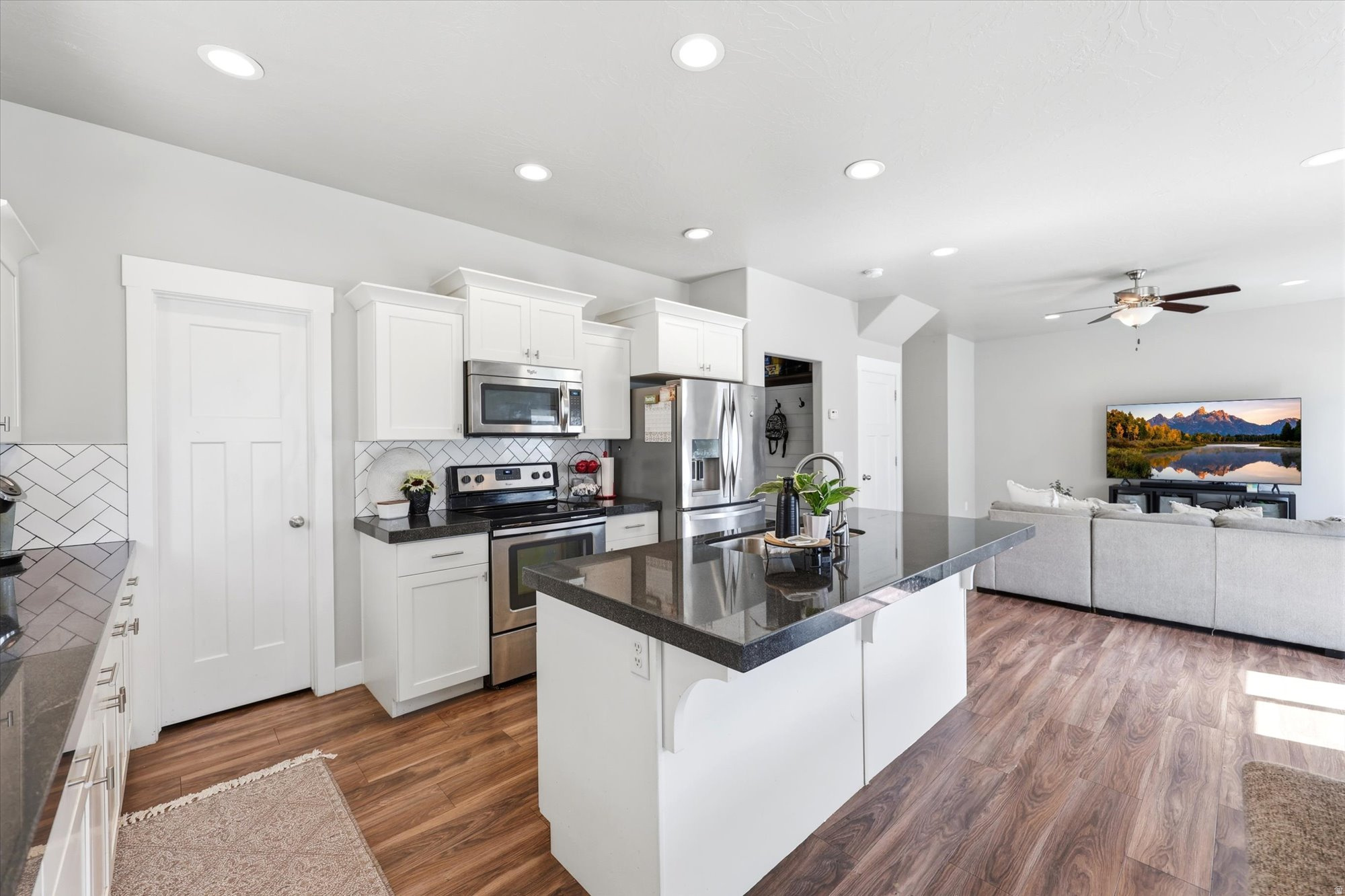 SILVERLAKE - Residential