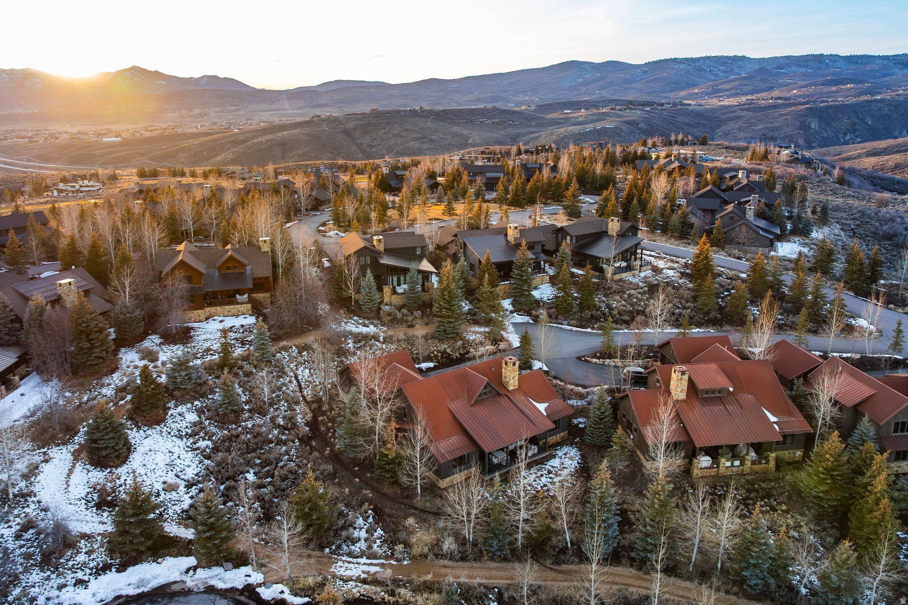 PROMONTORY - Residential