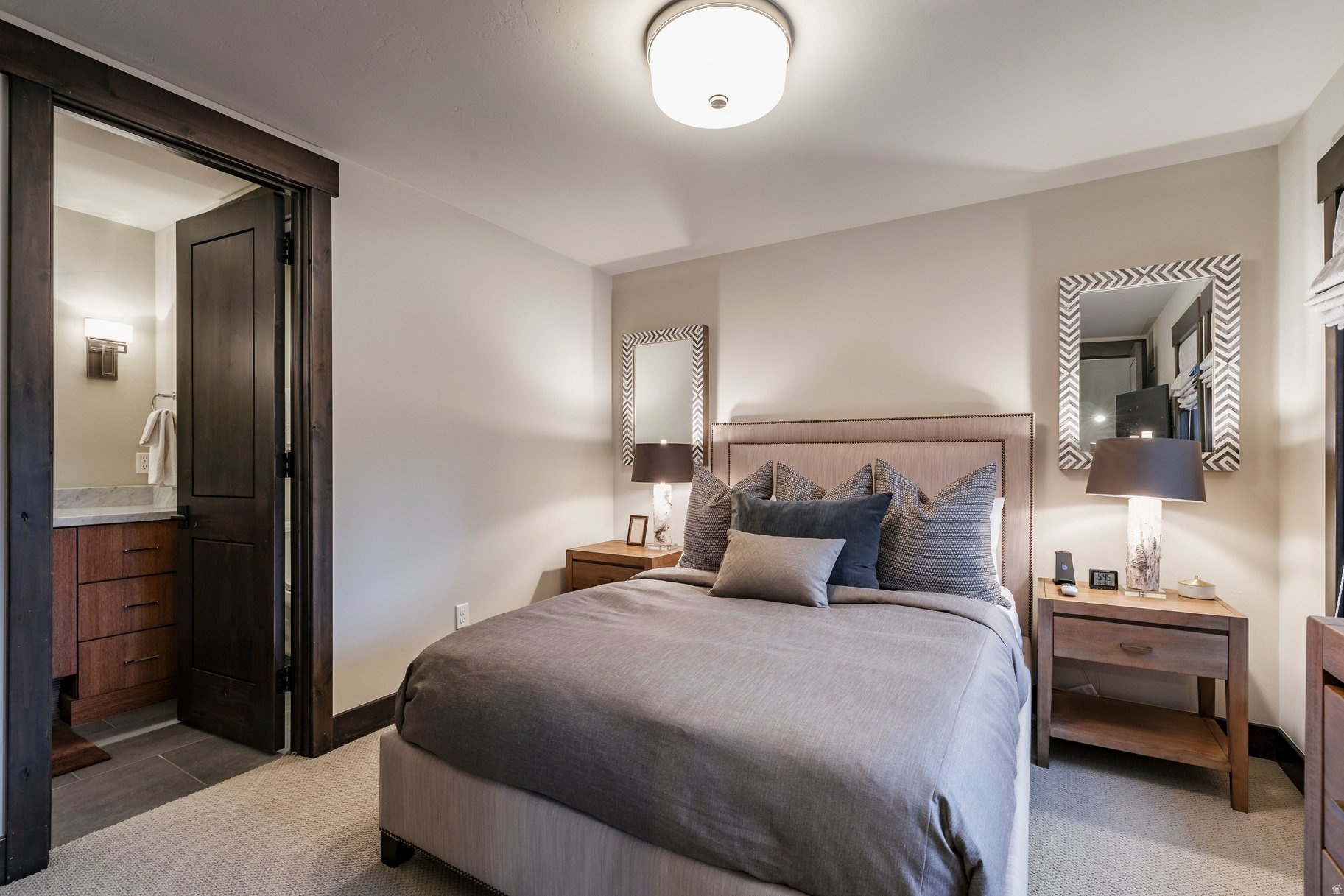PROMONTORY - Residential
