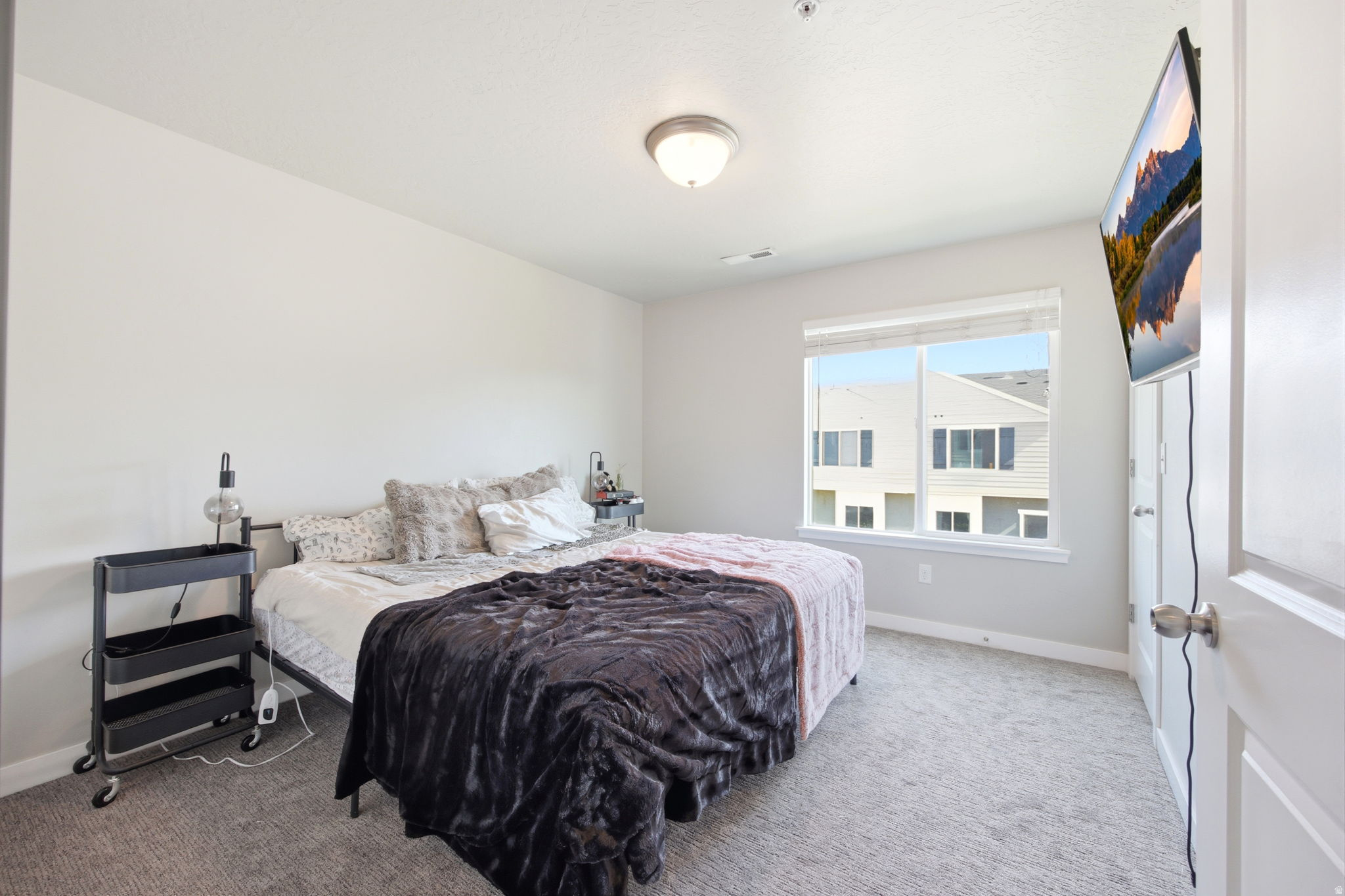 YOSEMITE PARK LOFTS - Residential
