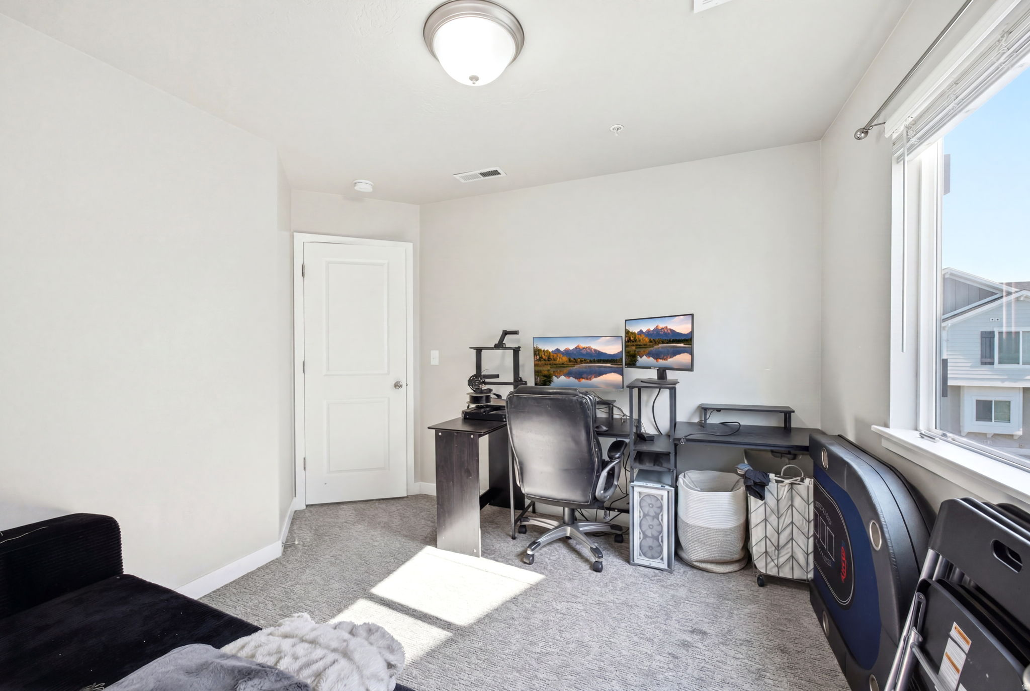 YOSEMITE PARK LOFTS - Residential