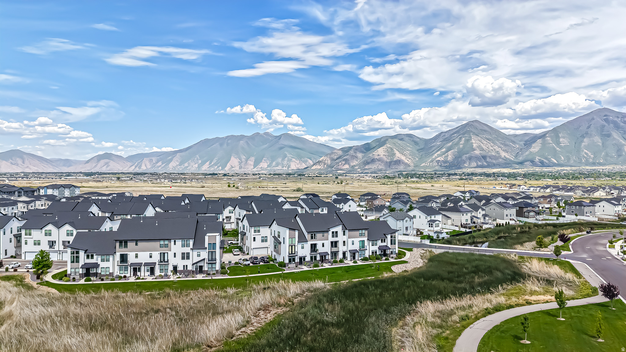 ARROWHEAD PARK - Residential