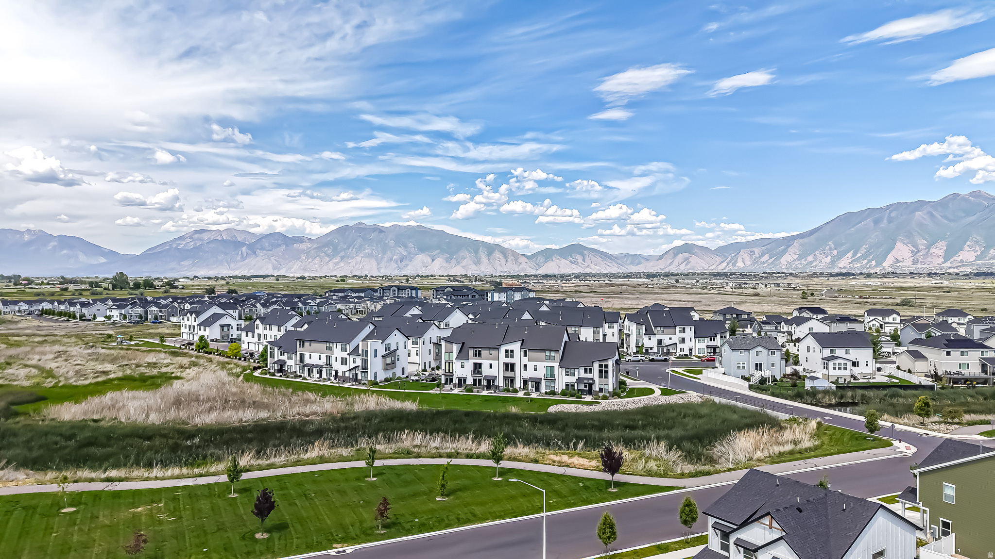 ARROWHEAD PARK - Residential