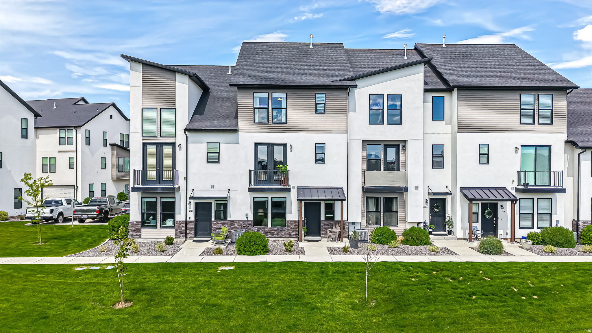 ARROWHEAD PARK - Residential