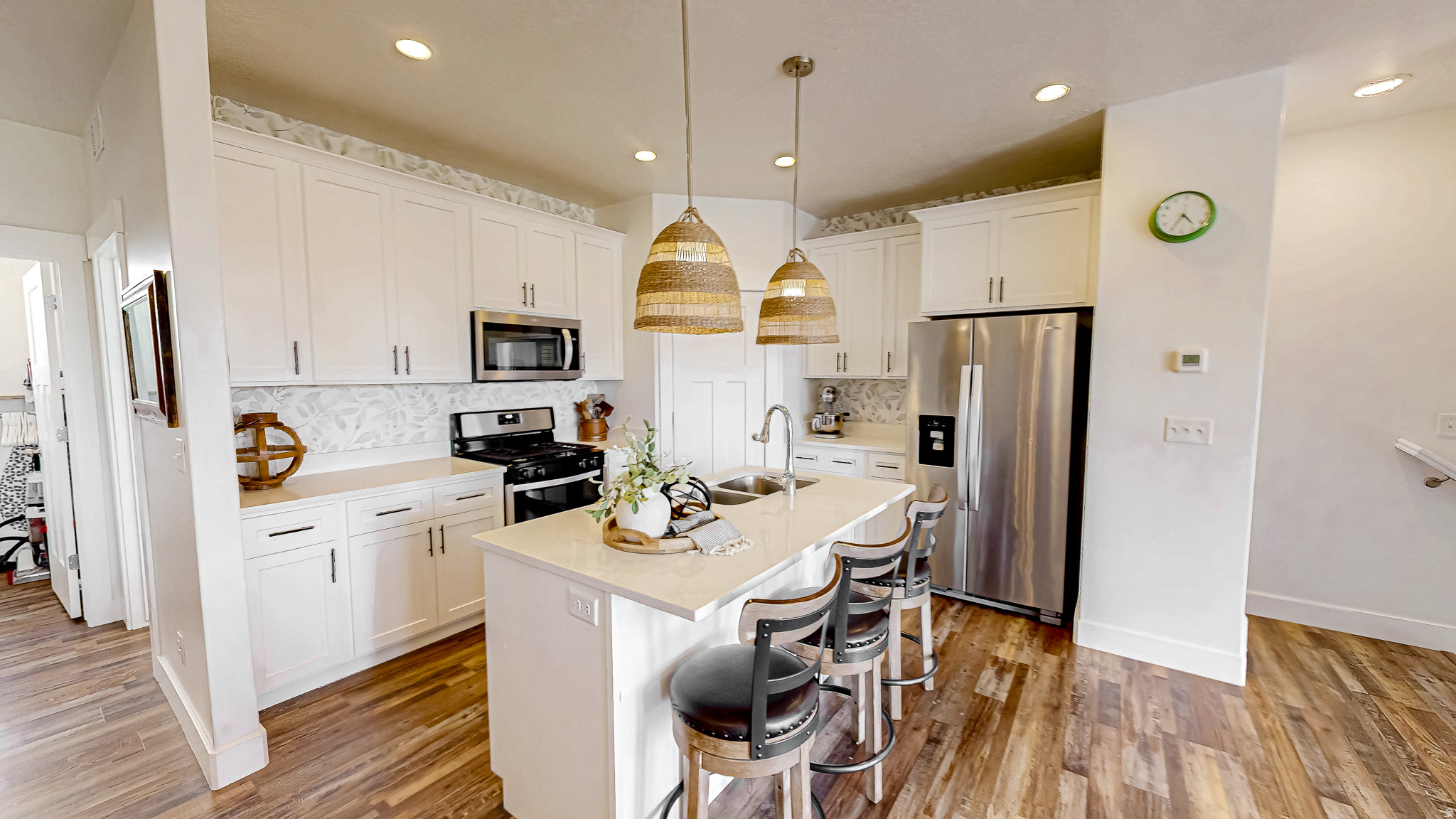 ARROWHEAD PARK - Residential