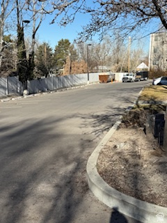 HIGHLAND - Commercial Lease