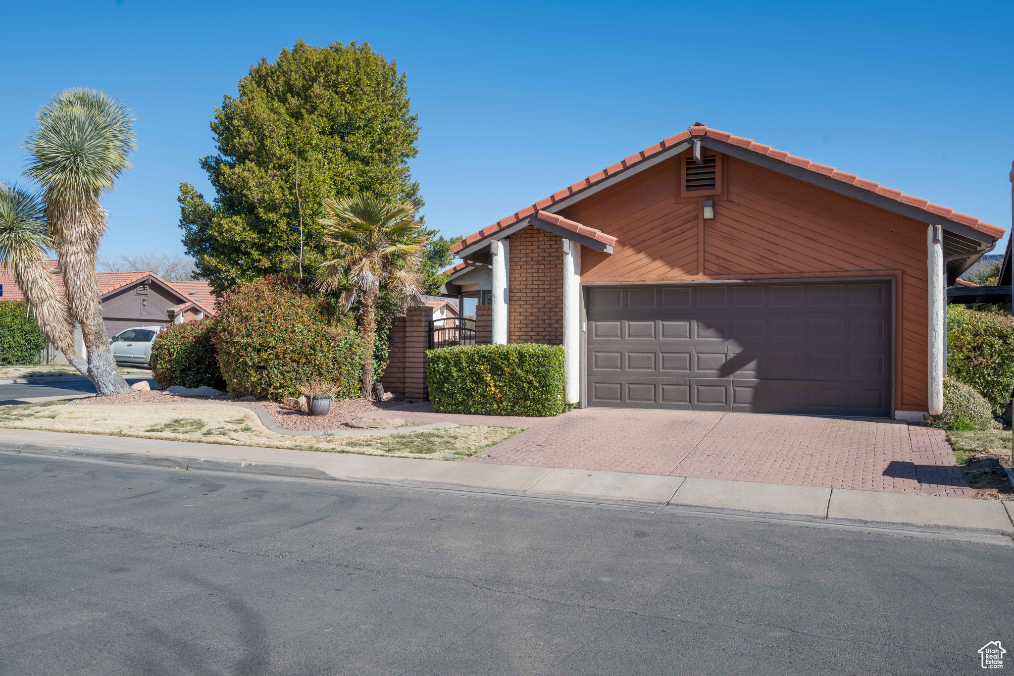 PARK AT GREEN VALLEY AMD - Residential