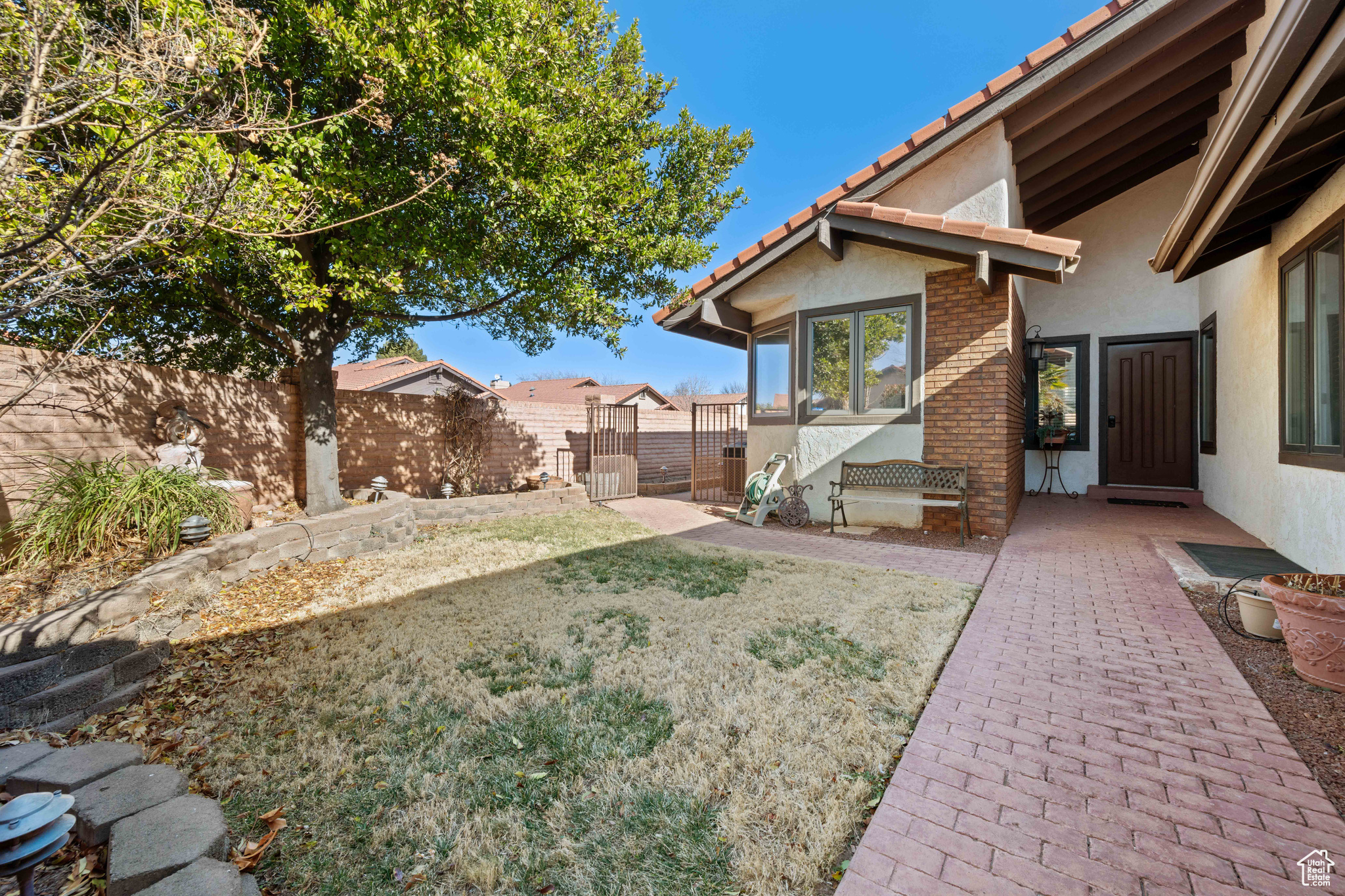 PARK AT GREEN VALLEY AMD - Residential