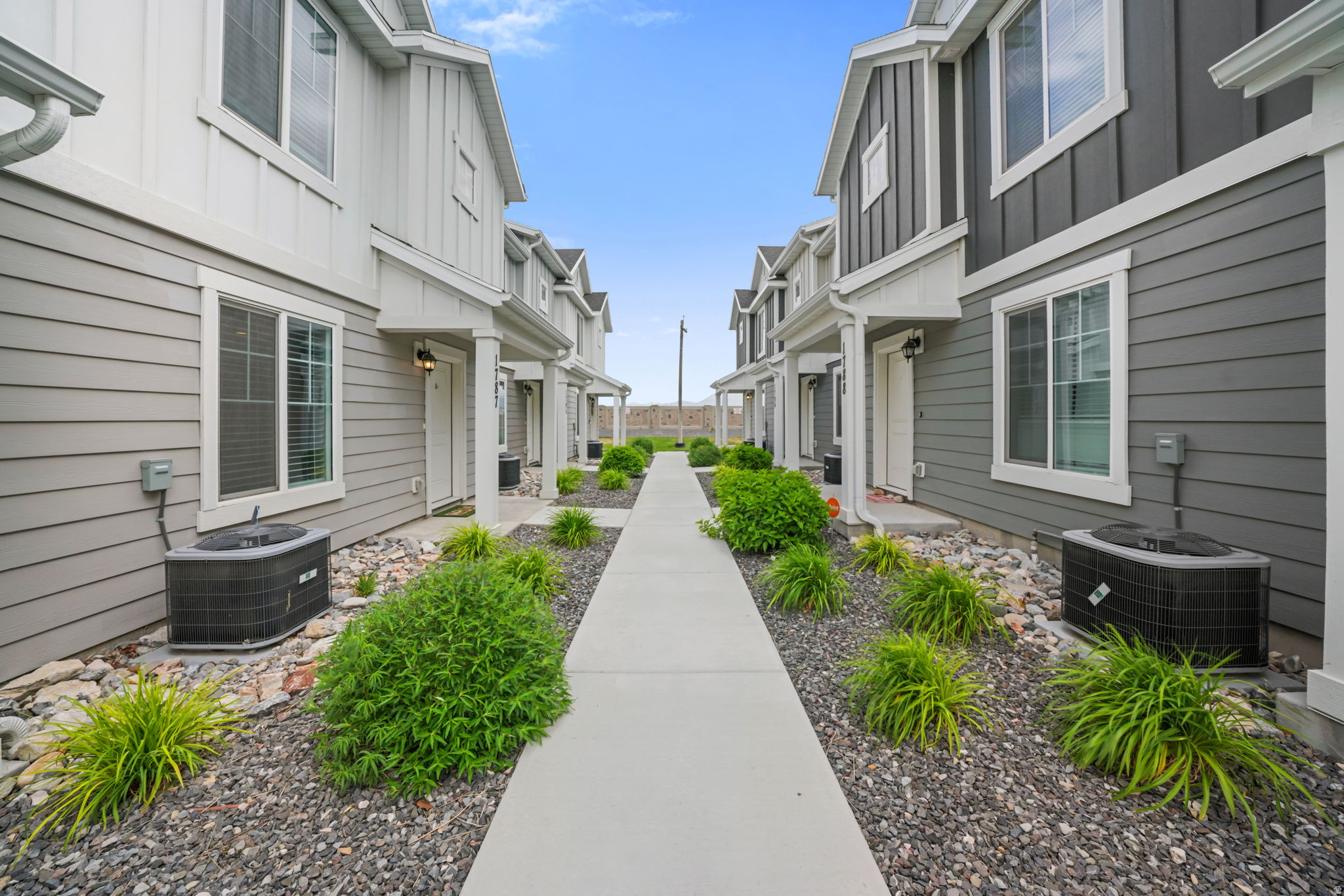 VILLAGES AT ARROWHEAD PARK - Residential
