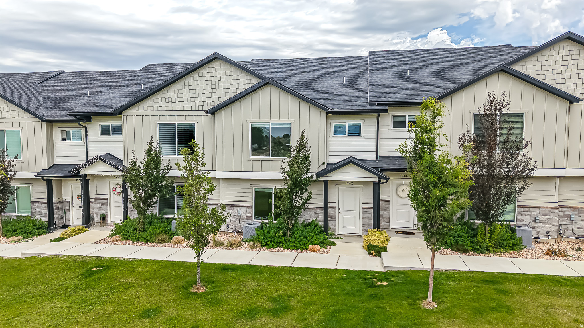 RIDGE - Residential