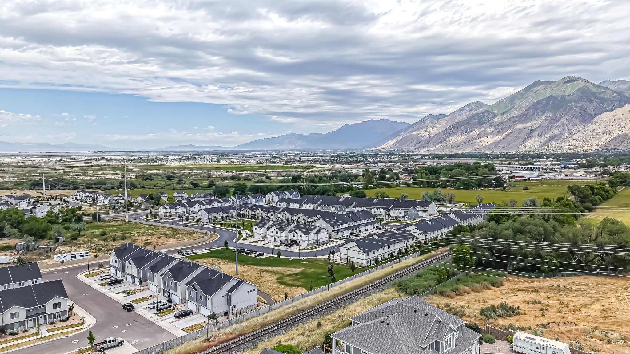 RIDGE - Residential