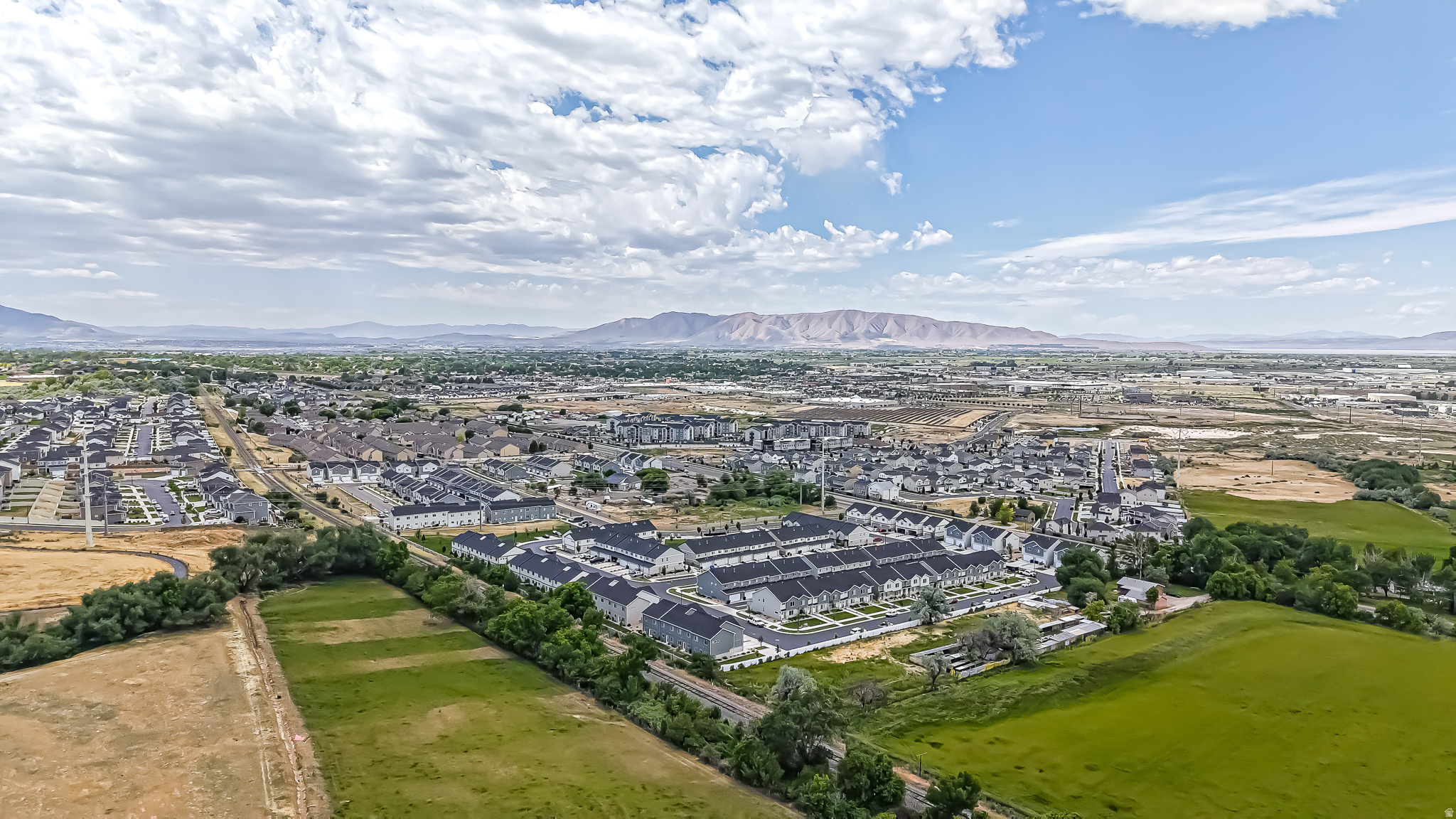 RIDGE - Residential