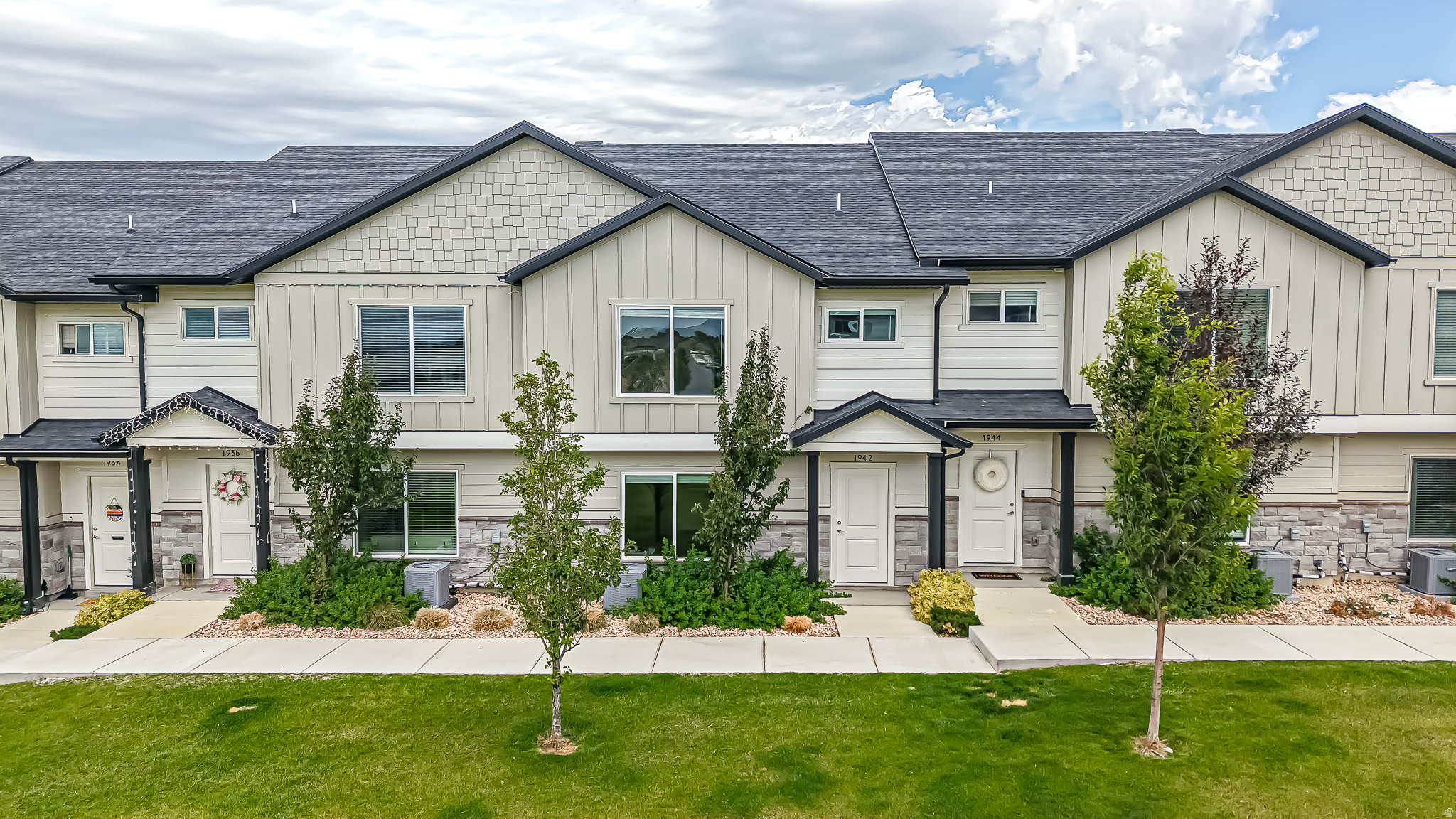 RIDGE - Residential