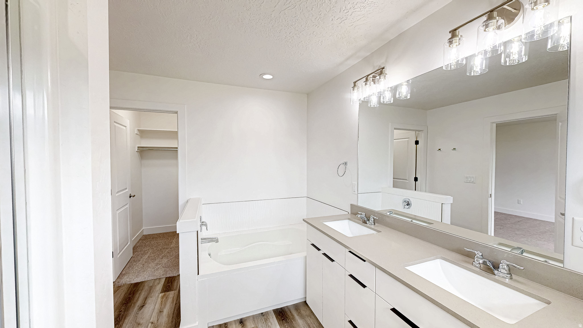 RIDGE - Residential