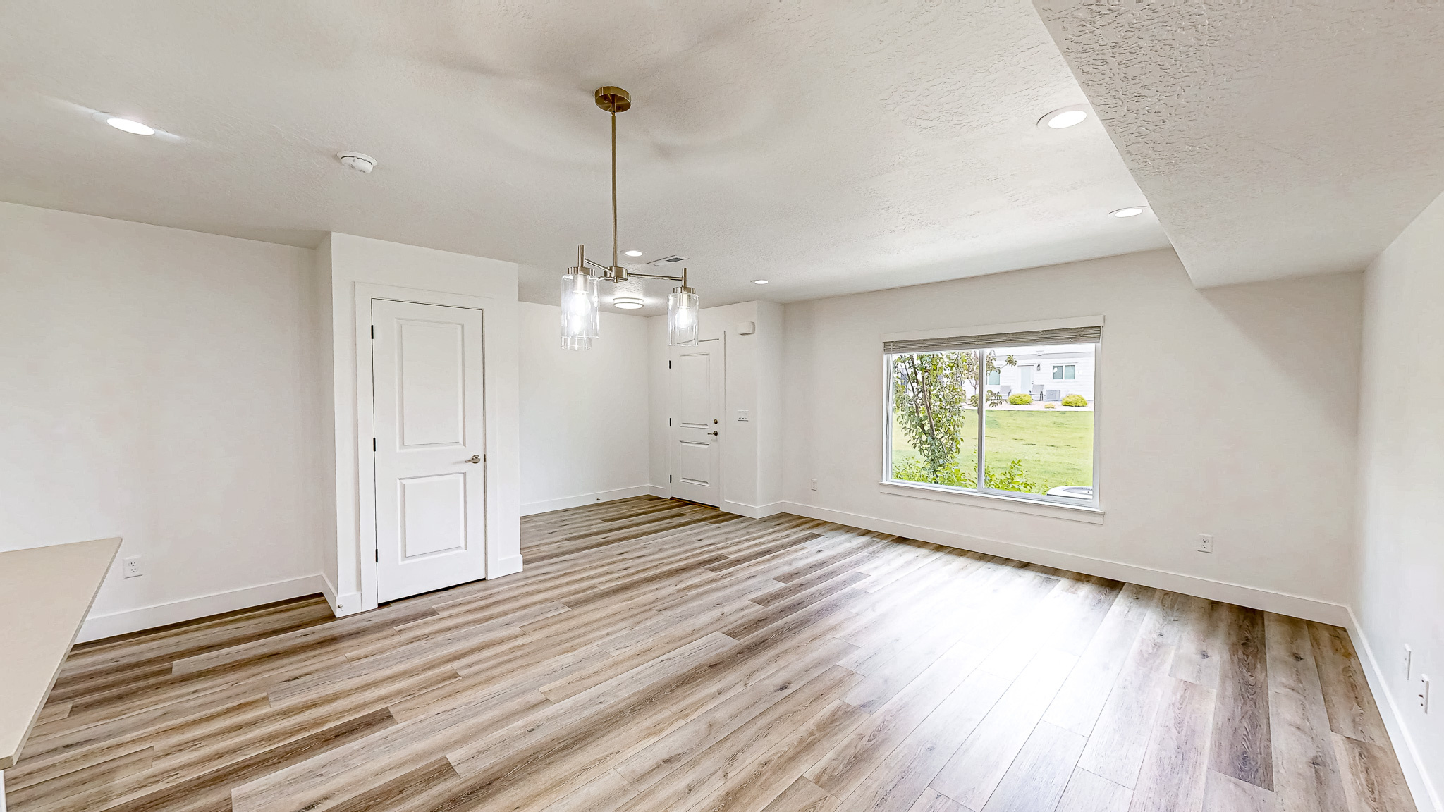 RIDGE - Residential