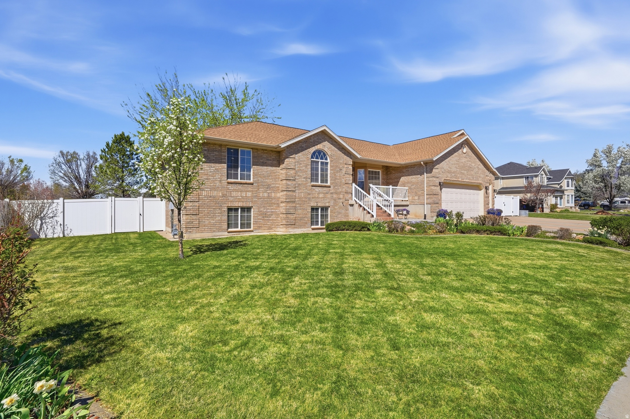 FLINT MEADOWS - Residential