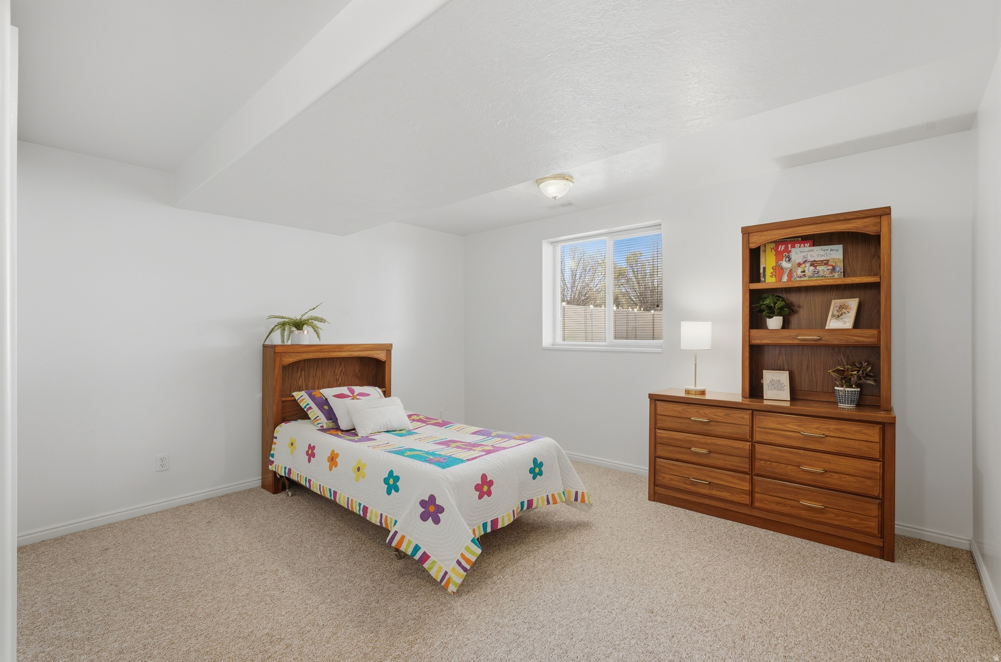 FLINT MEADOWS - Residential