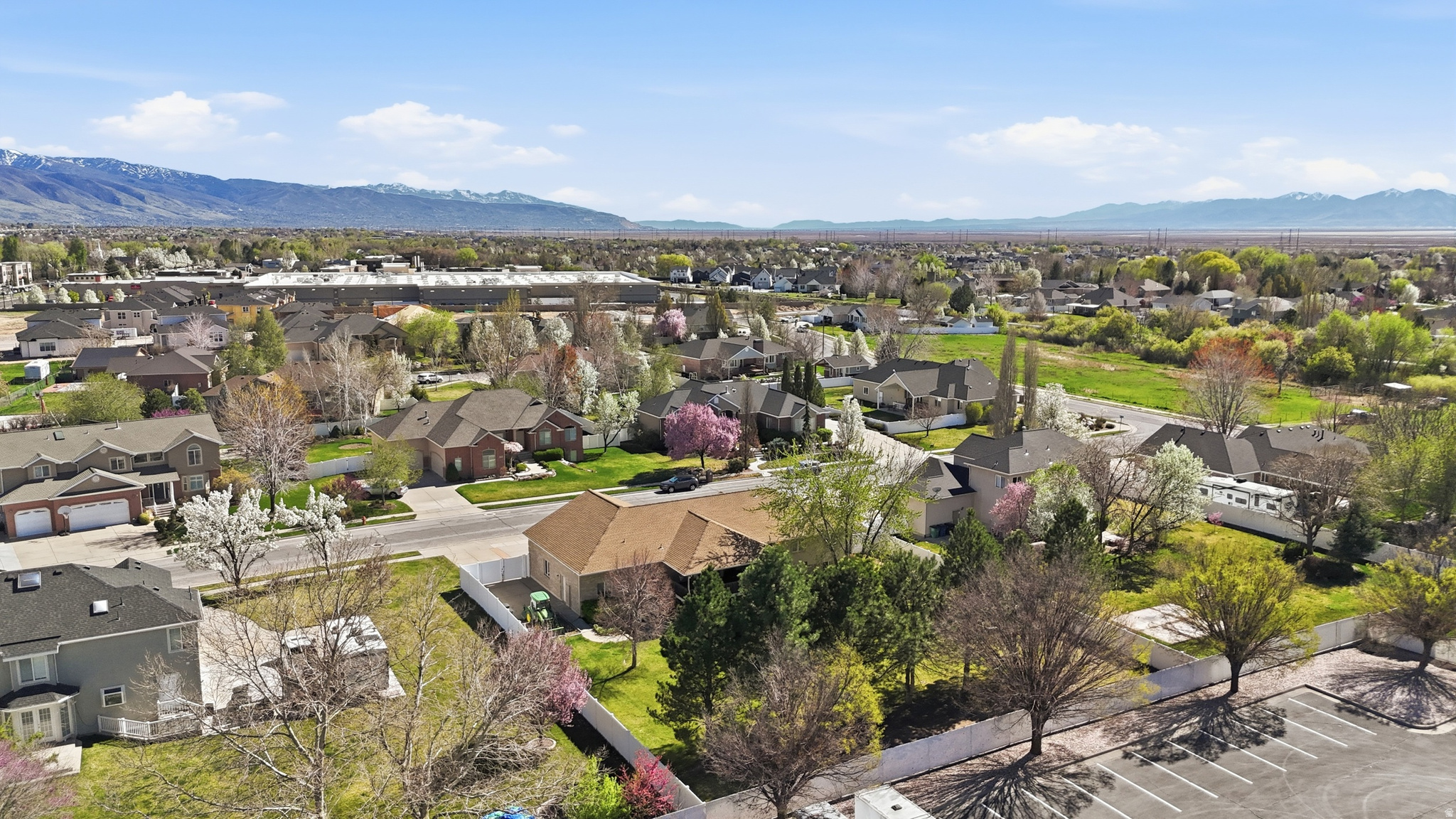 FLINT MEADOWS - Residential