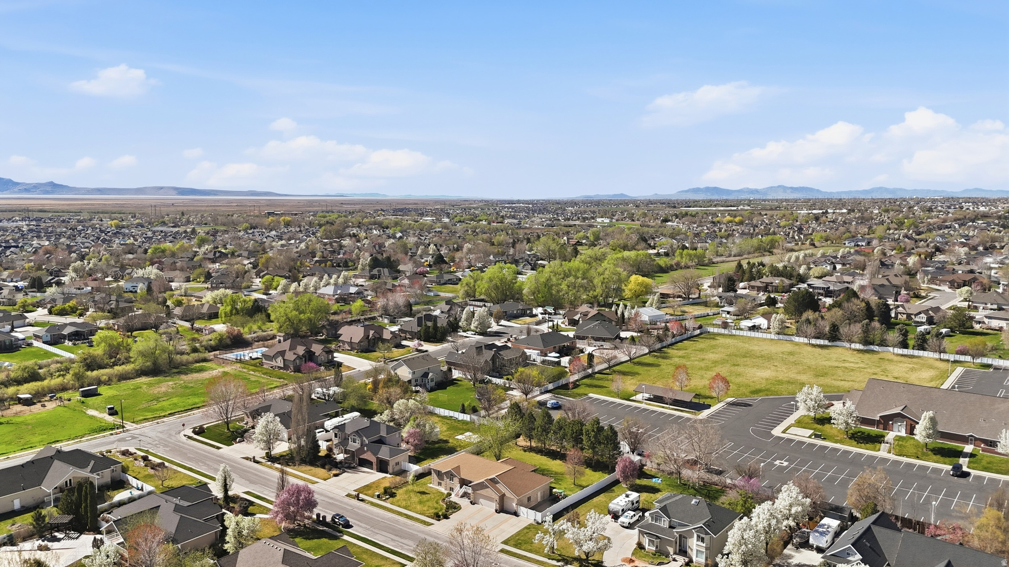 FLINT MEADOWS - Residential