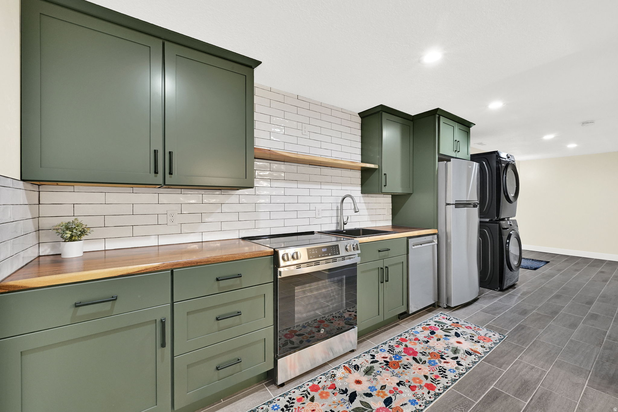 CROFTERS COVE - Residential