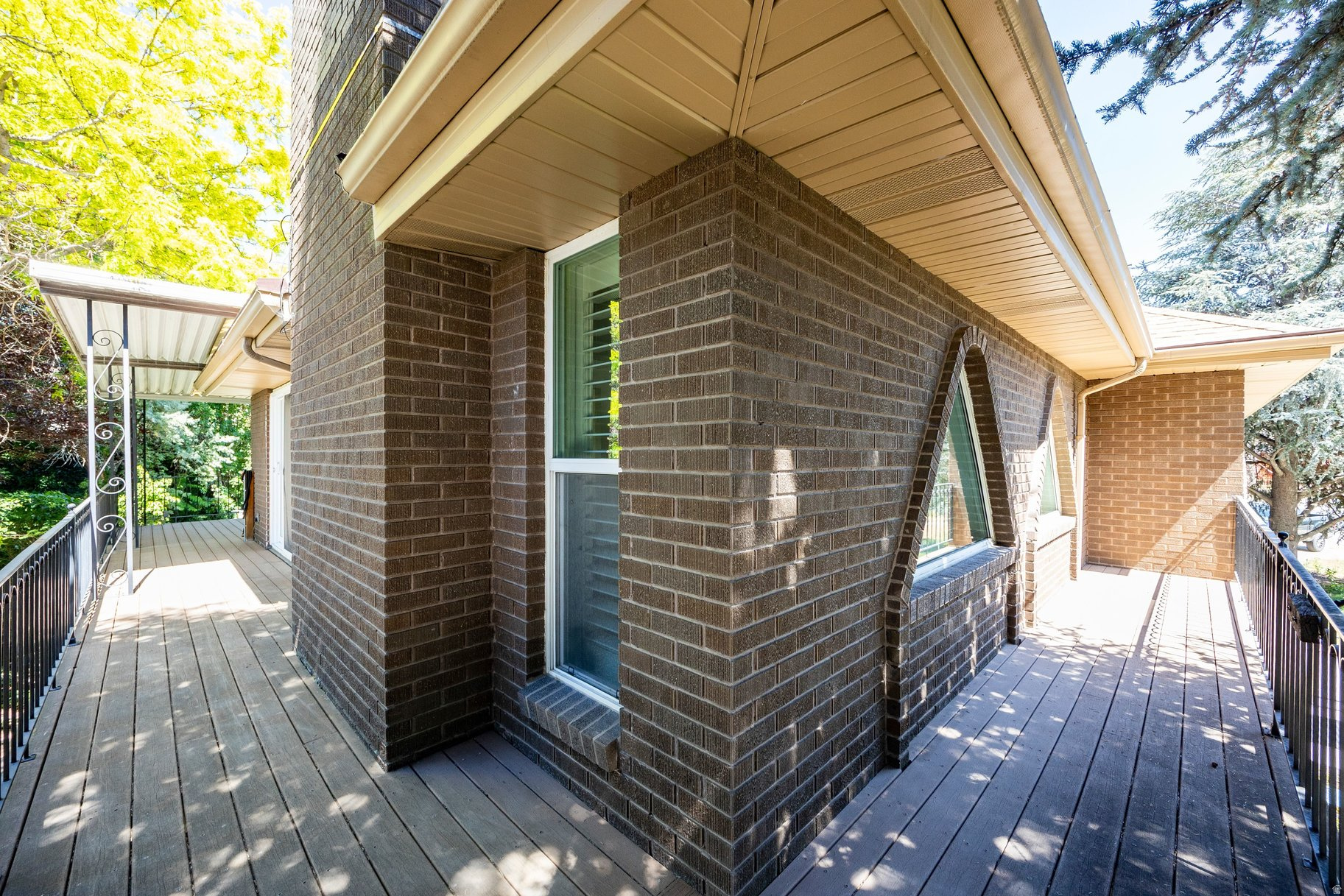 BRAHMAN VALL - Residential