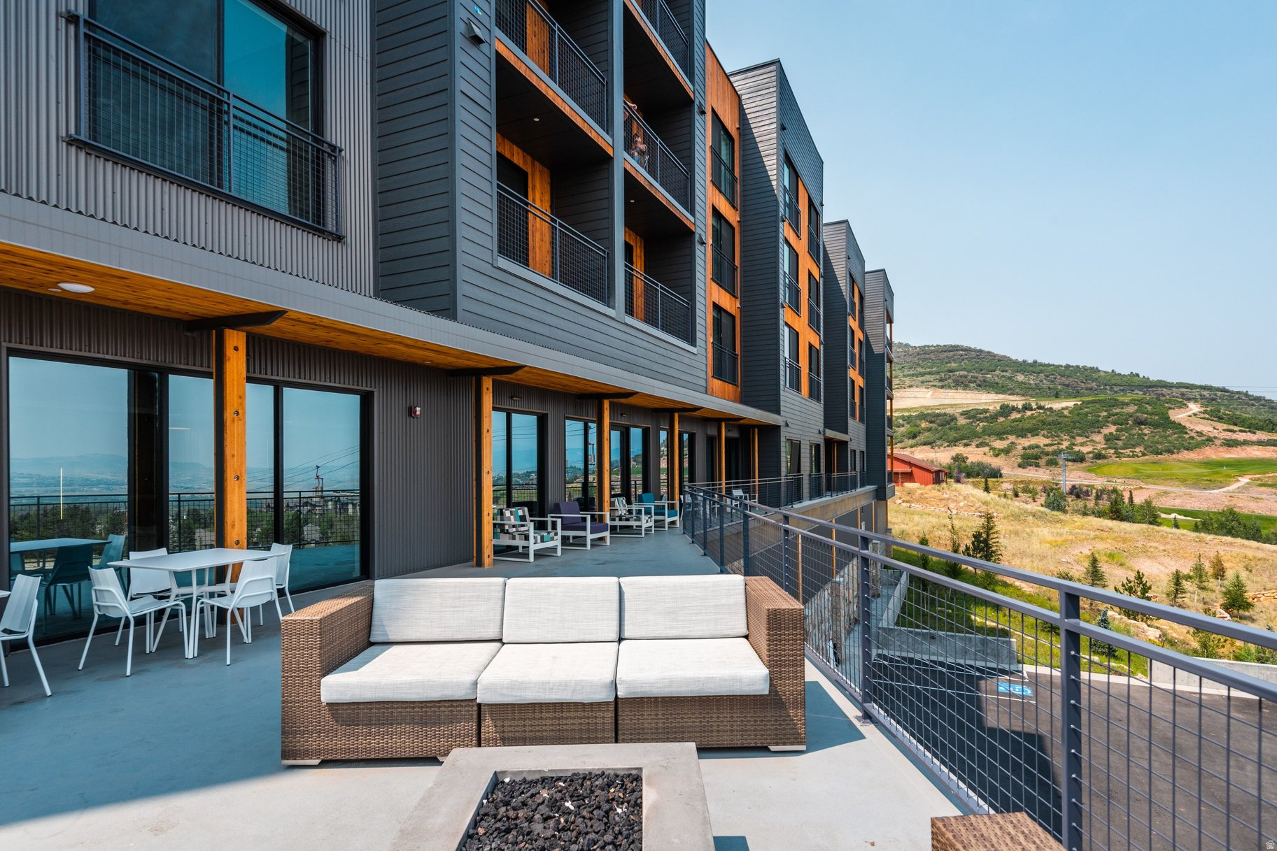 CANYONS   HAUS/ YOTEL - Residential