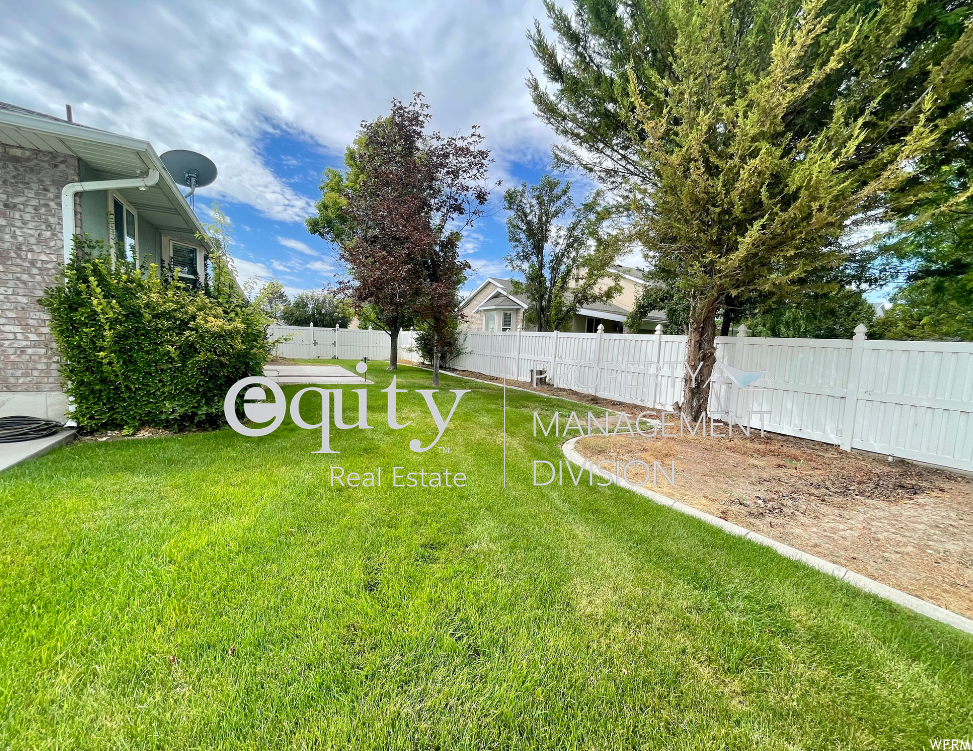 TATE - Residential Lease