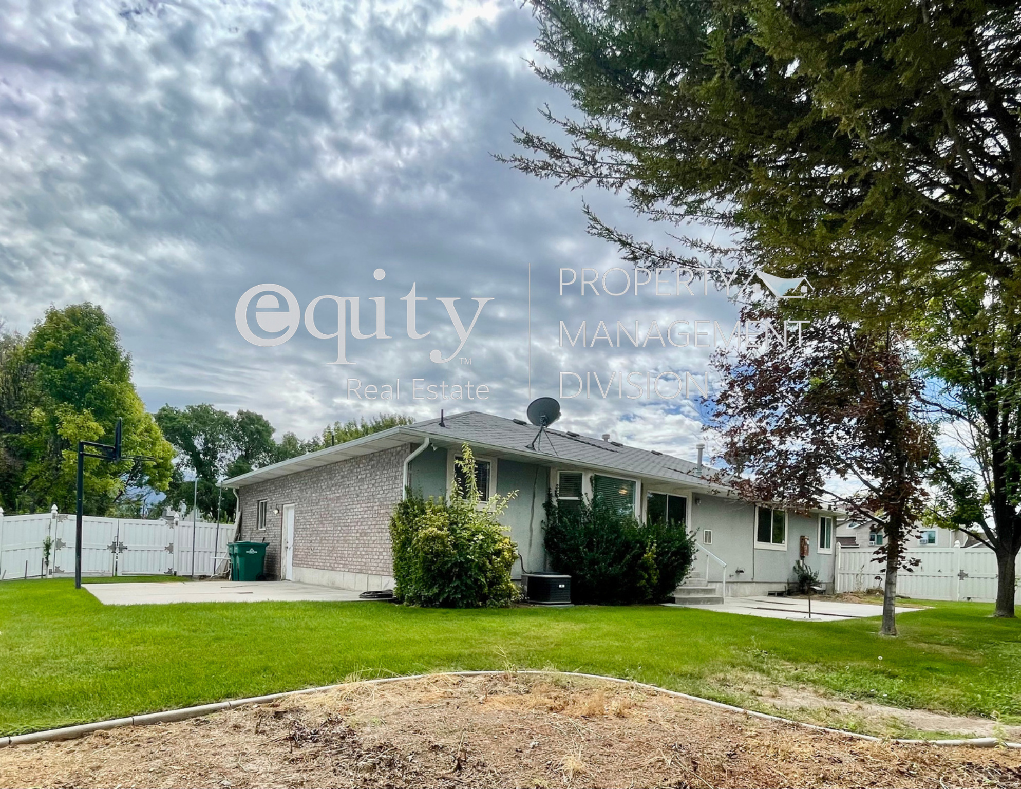 TATE - Residential Lease