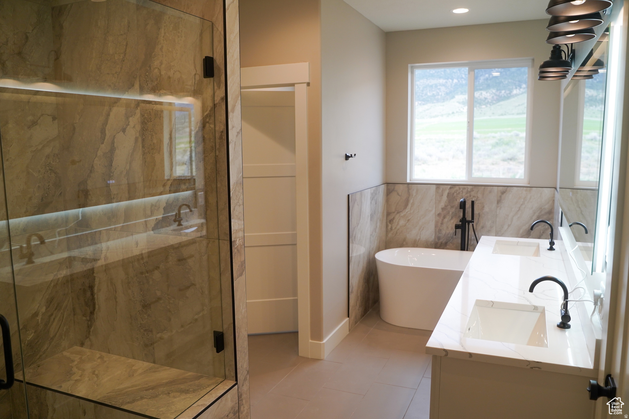 TEMPLE VIEW ESTATES - Residential