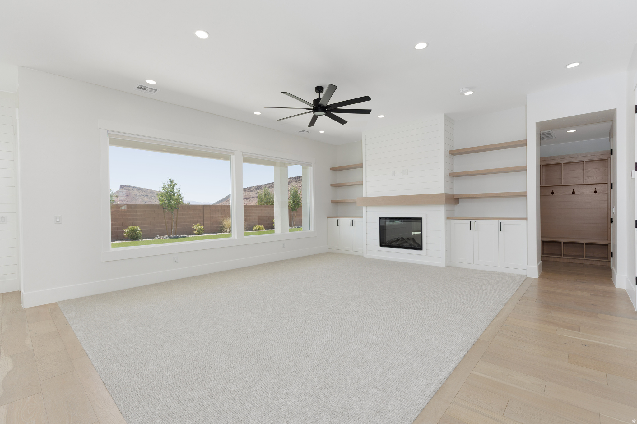 RED MESA AT SUNRISE VALLEY 1 - Residential