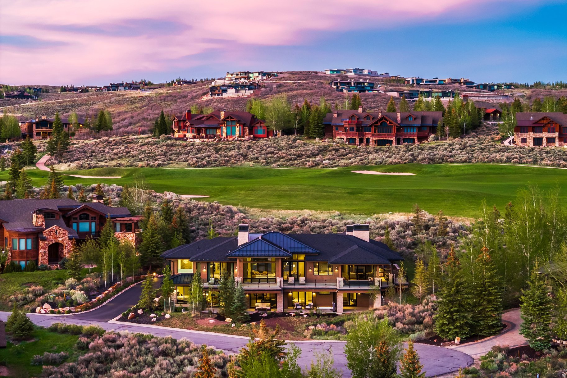 WEST HILLS - Residential