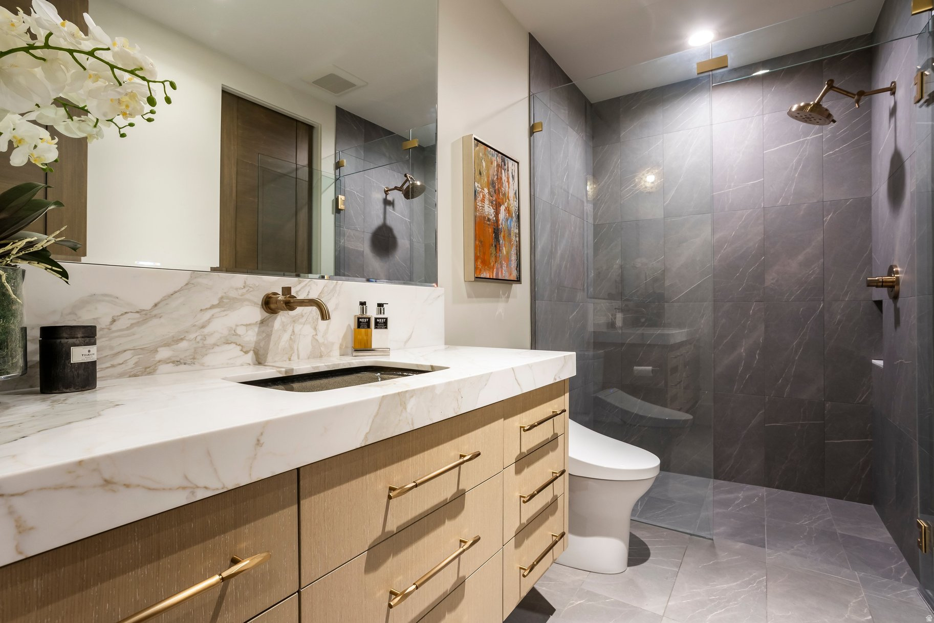 WEST HILLS - Residential