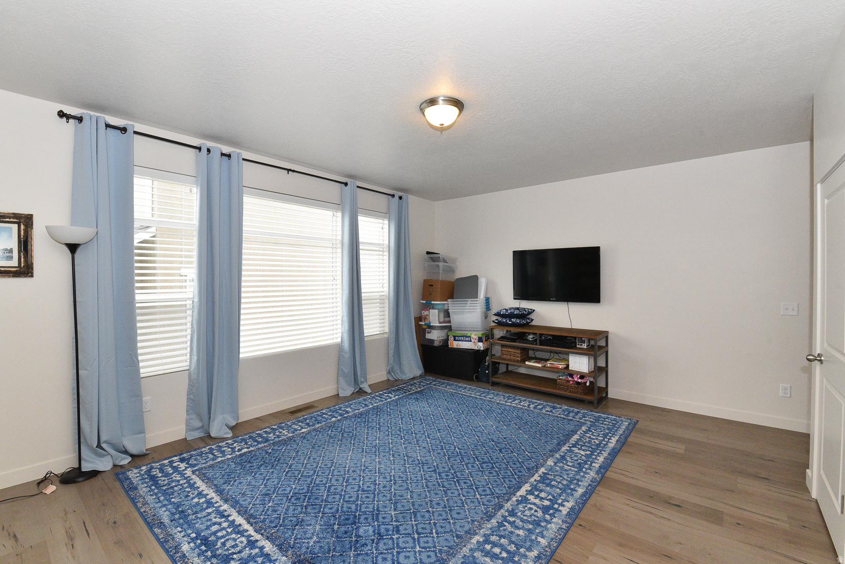 SERGEANT COURT - Residential Lease