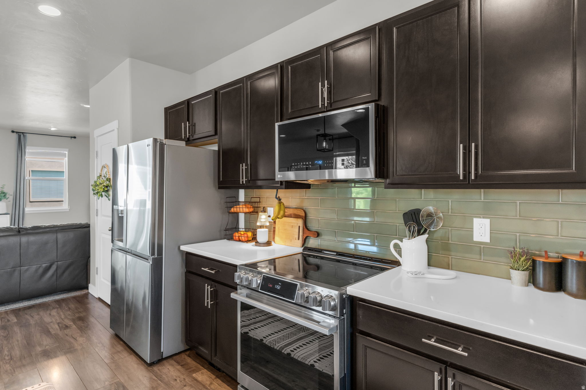 RUSHTON MEADOWS TOWN - Residential