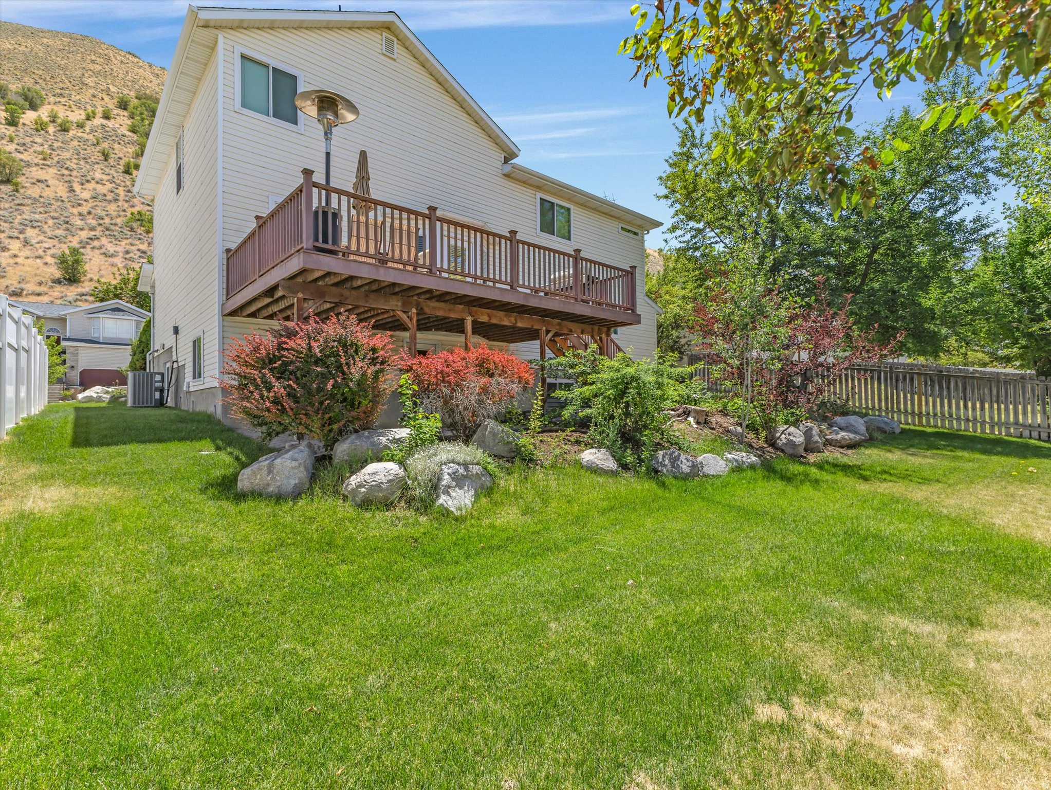 CENTENNIAL HEIGHTS - Residential
