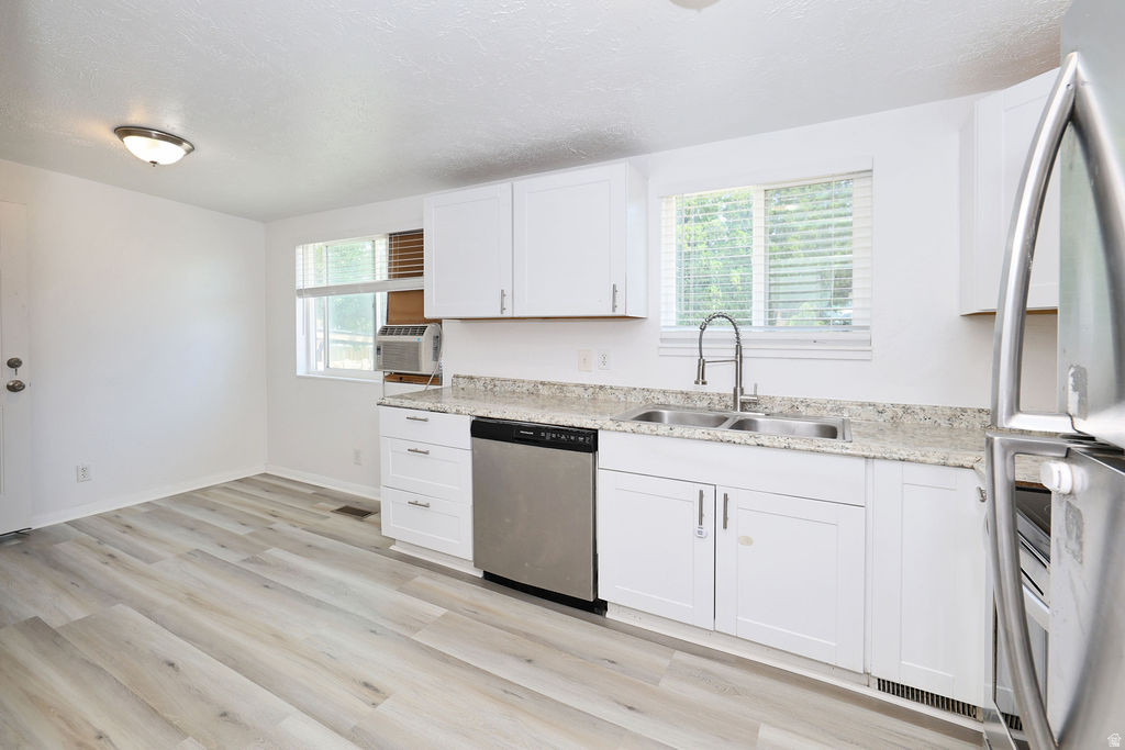 MORTON MEADOWS - Residential