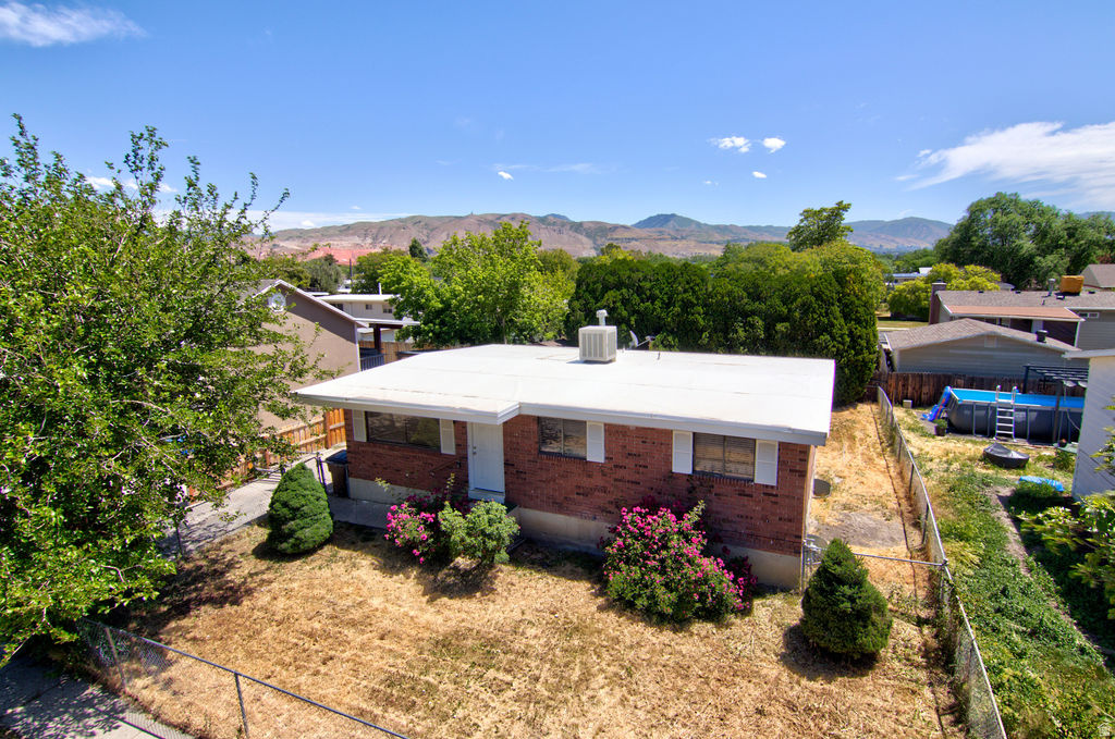 MORTON MEADOWS - Residential