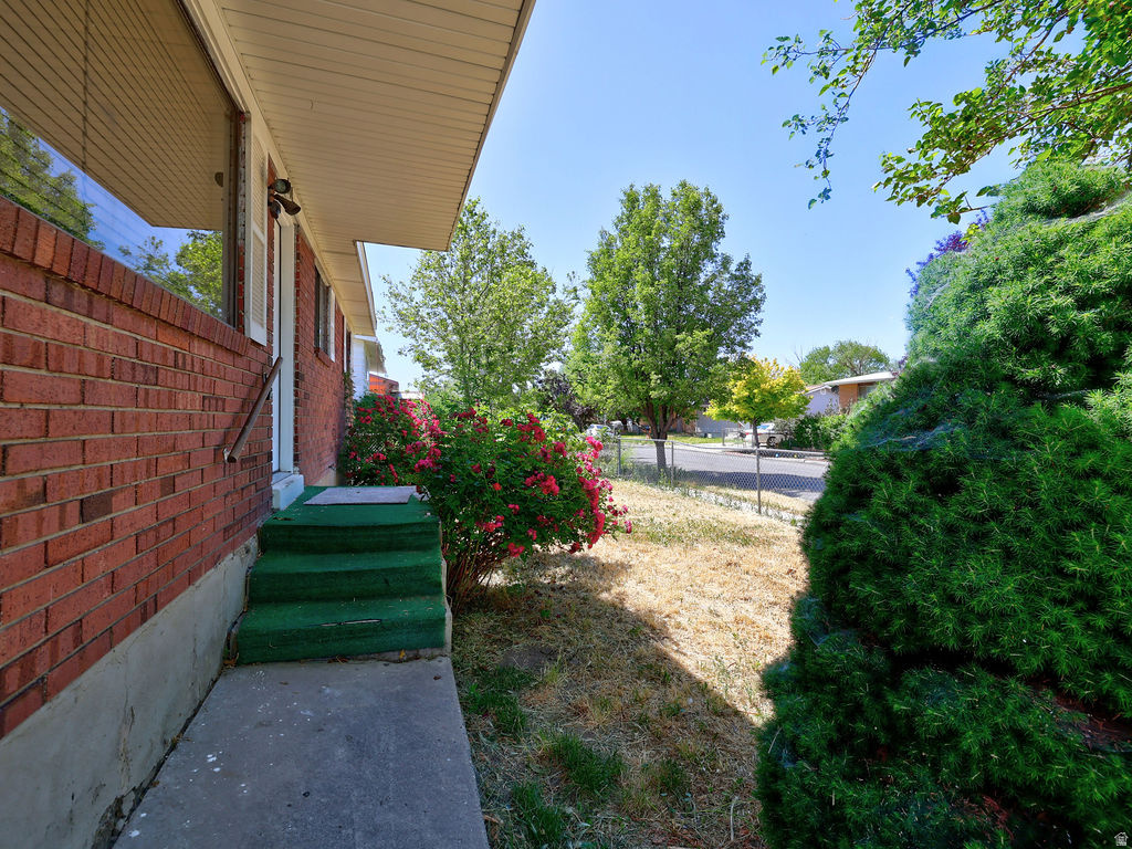 MORTON MEADOWS - Residential
