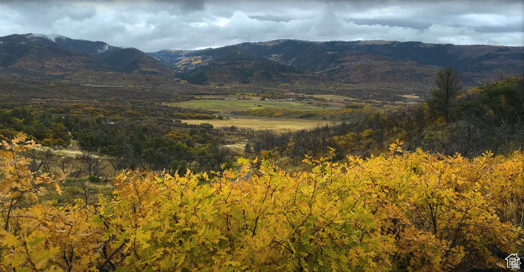Own a little slice of heaven with amazing views!  Perfect for camping, and ATV adventures.