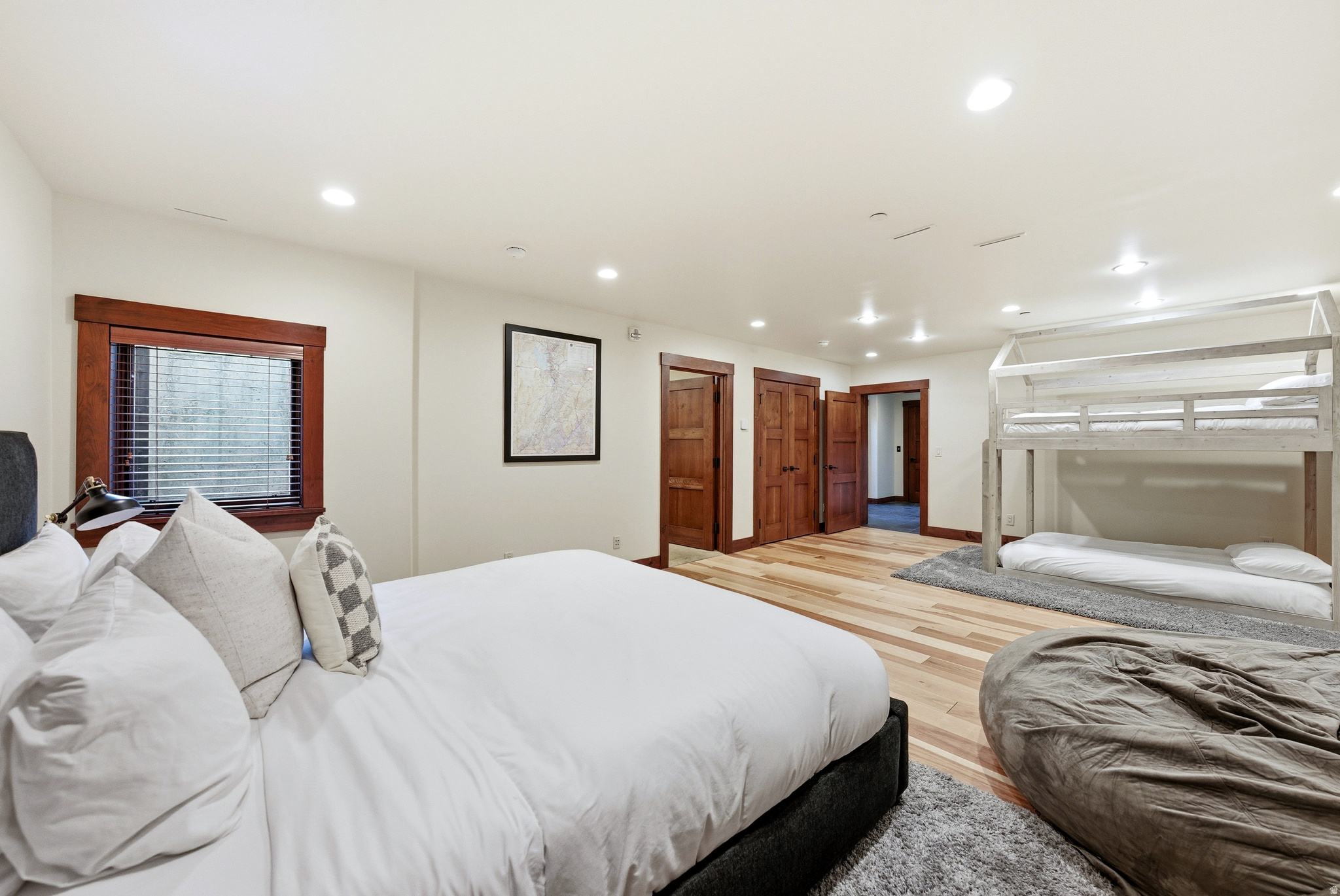 PARKWOOD PLACE - Residential