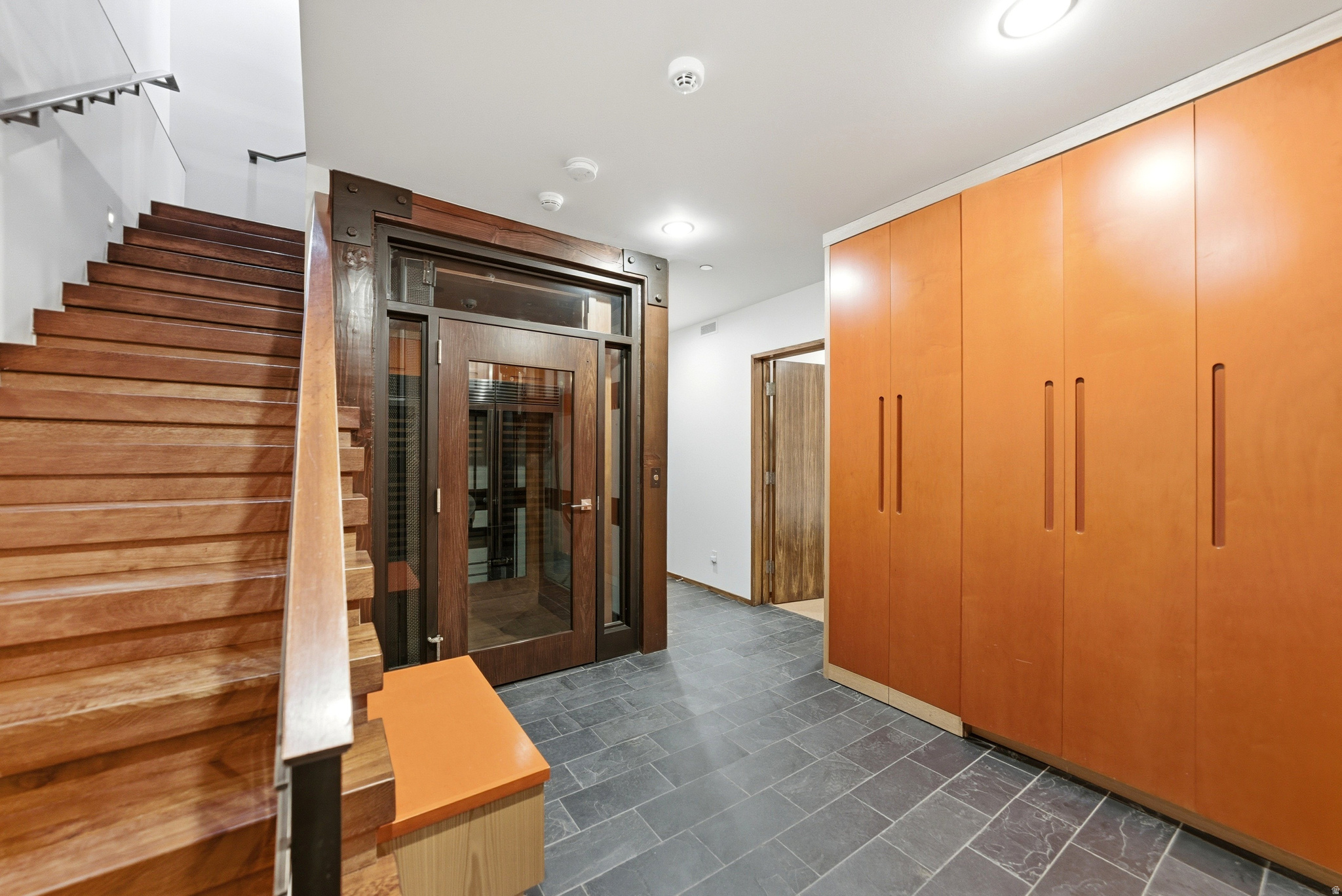 PARKWOOD PLACE - Residential