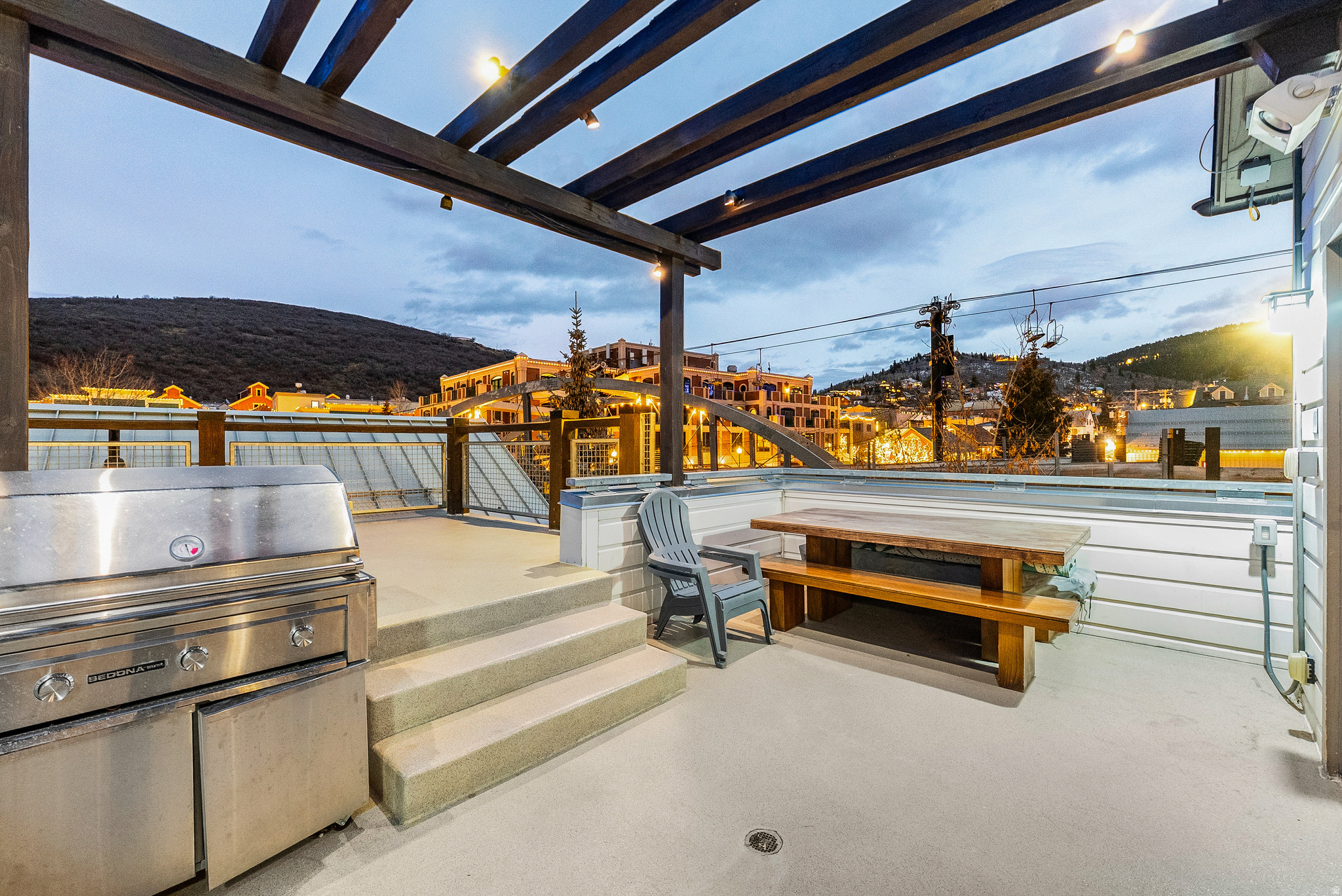 PARKWOOD PLACE - Residential