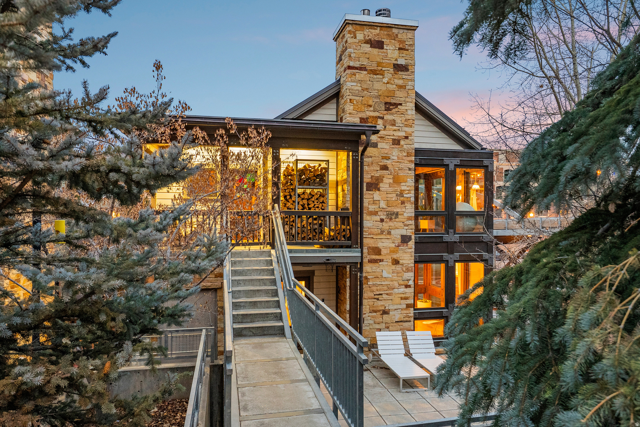 PARKWOOD PLACE - Residential