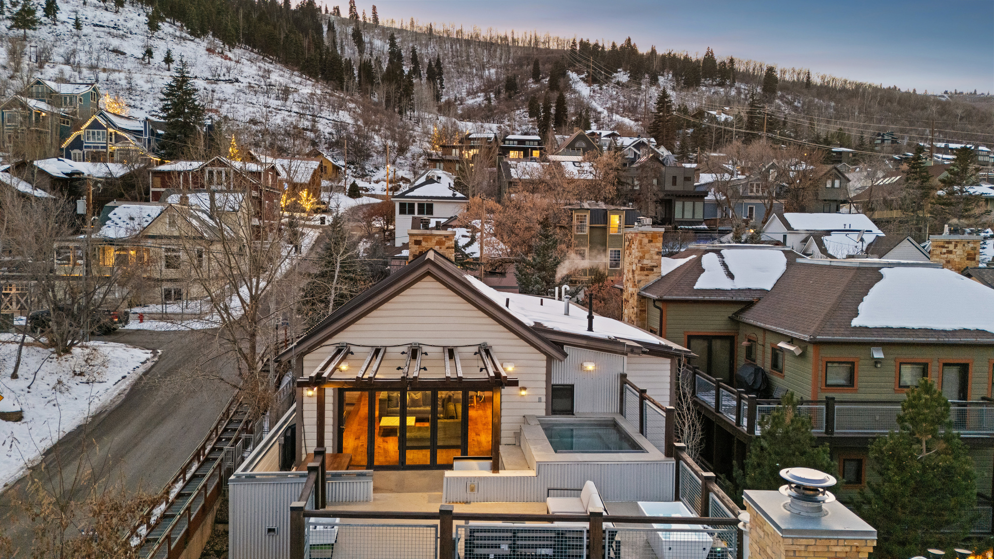 PARKWOOD PLACE - Residential