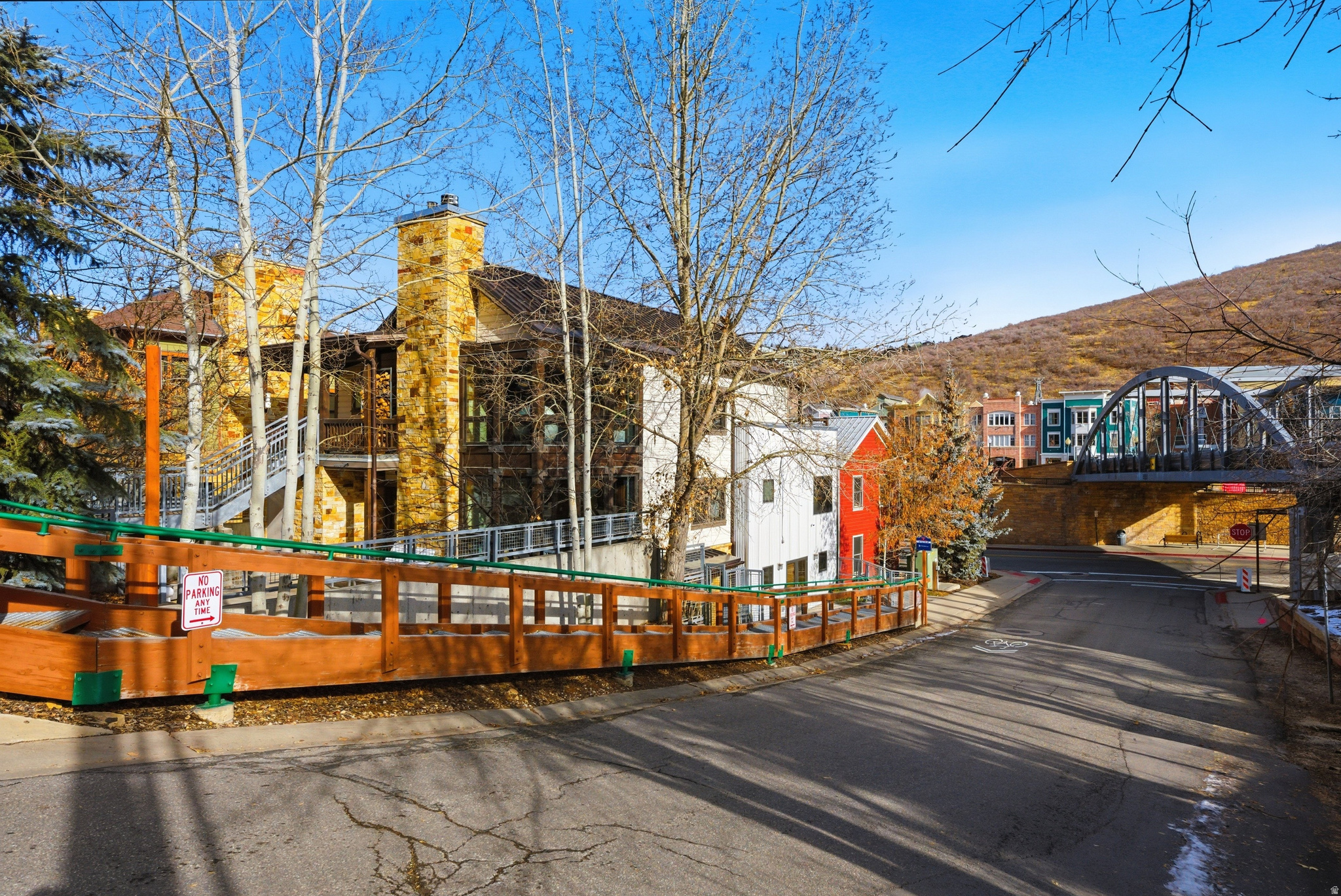 PARKWOOD PLACE - Residential